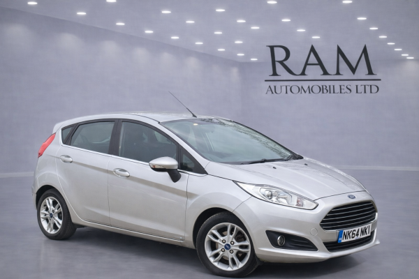 Ford Fiesta 1.0T EcoBoost Zetec Hatchback 5dr Petrol Powershift Euro 5 (100 ps)