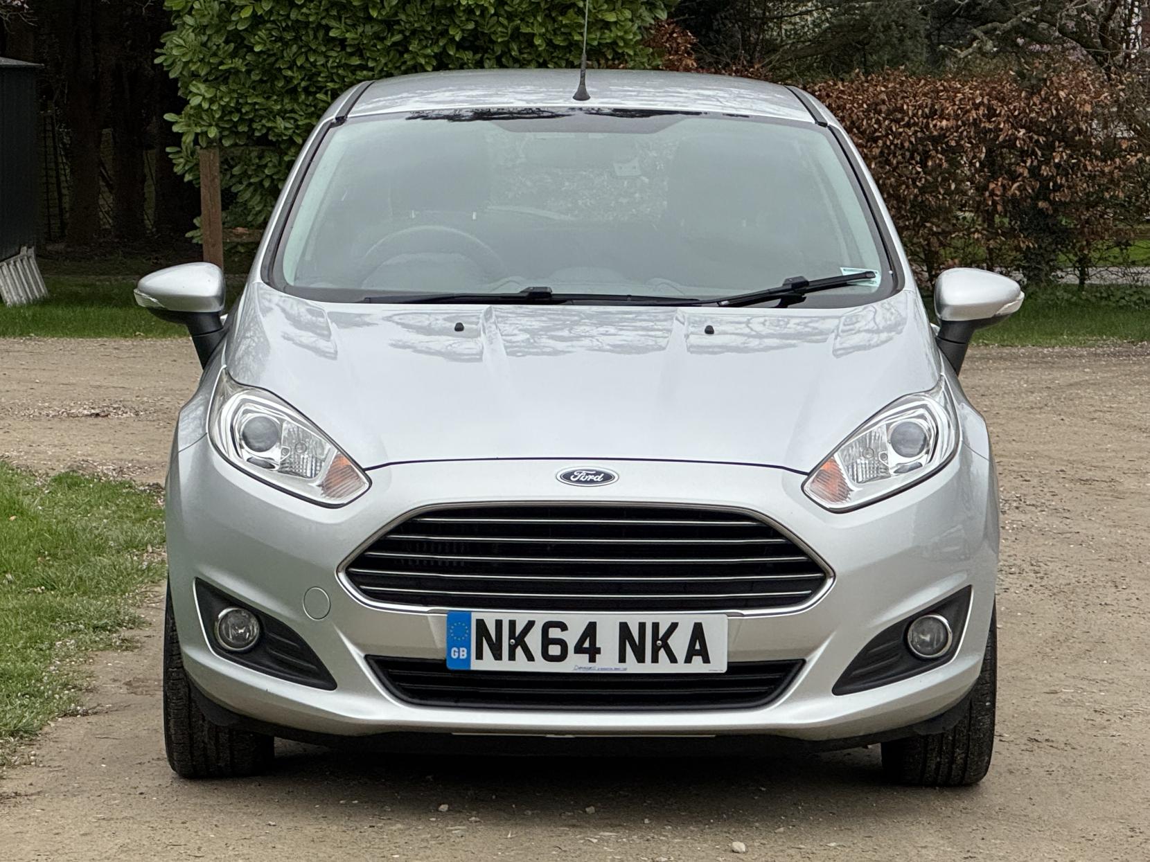 Ford Fiesta 1.0T EcoBoost Zetec Hatchback 5dr Petrol Powershift Euro 5 (100 ps)