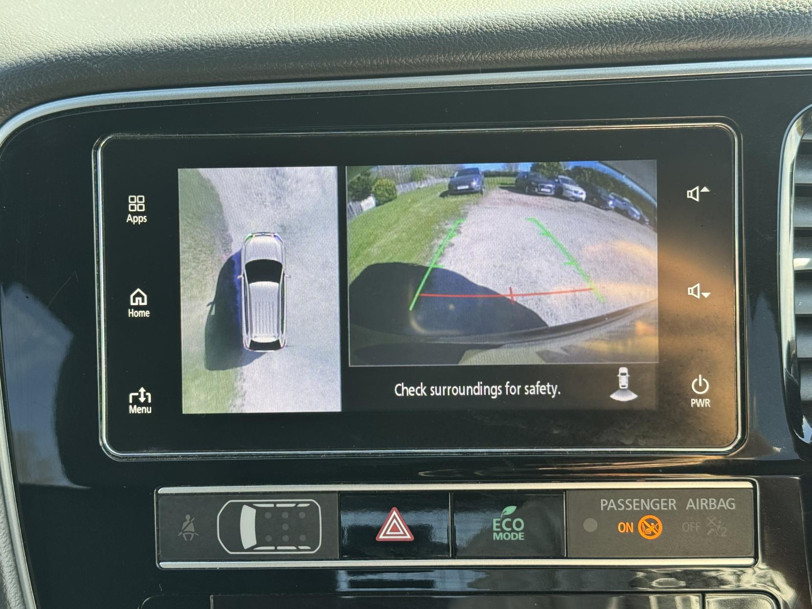 Mitsubishi Outlander 2.4h TwinMotor 13.8kWh 4h SUV 5dr Petrol Plug-in Hybrid CVT 4WD Euro 6 (s/s) (209 ps)