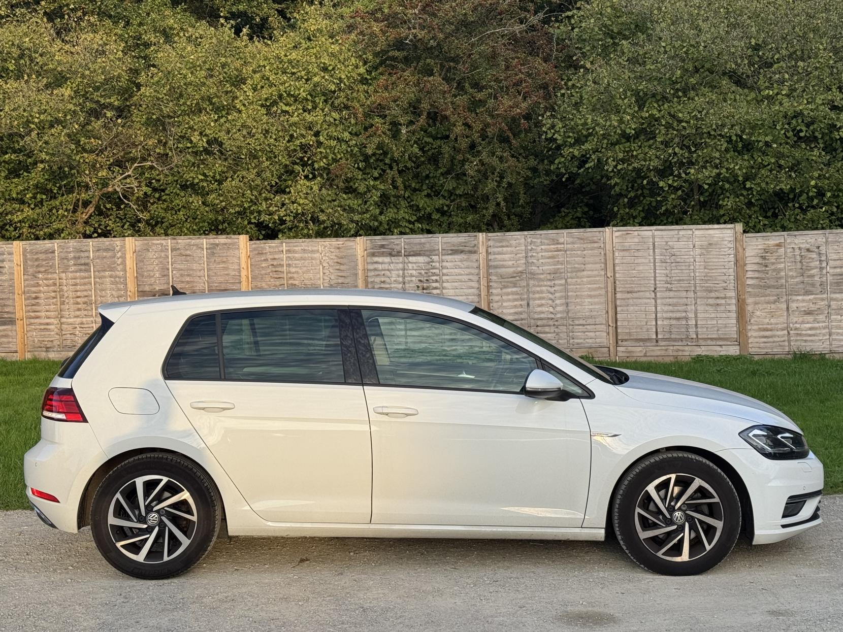 Volkswagen Golf 1.5 TSI EVO Match Edition Hatchback 5dr Petrol Manual Euro 6 (s/s) (130 ps)