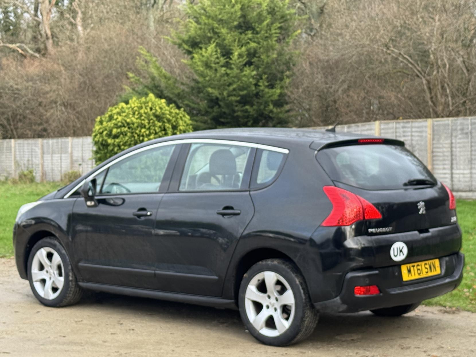 Peugeot 3008 1.6 VTi Sport SUV 5dr Petrol Manual Euro 5 (120 ps)