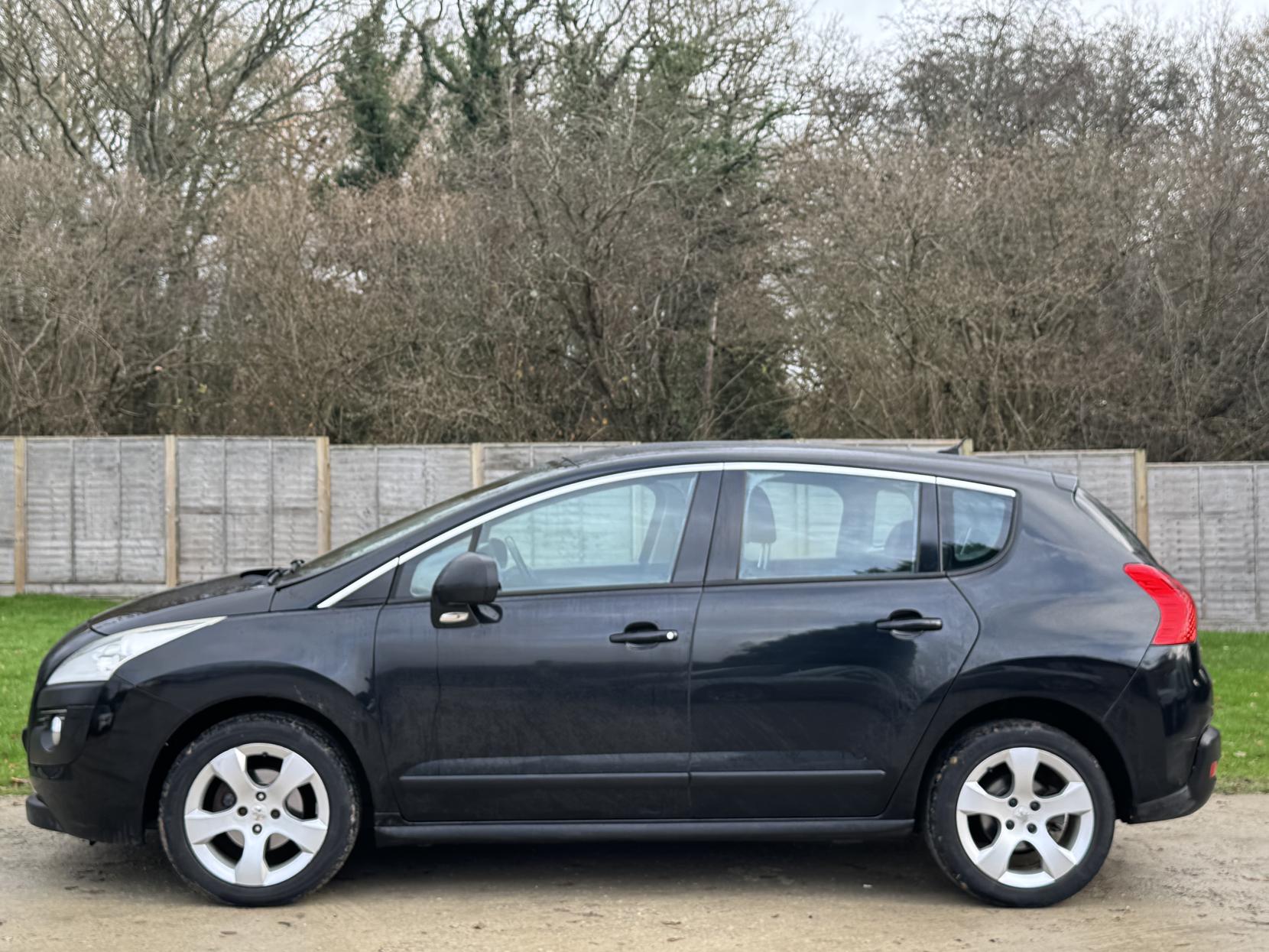 Peugeot 3008 1.6 VTi Sport SUV 5dr Petrol Manual Euro 5 (120 ps)