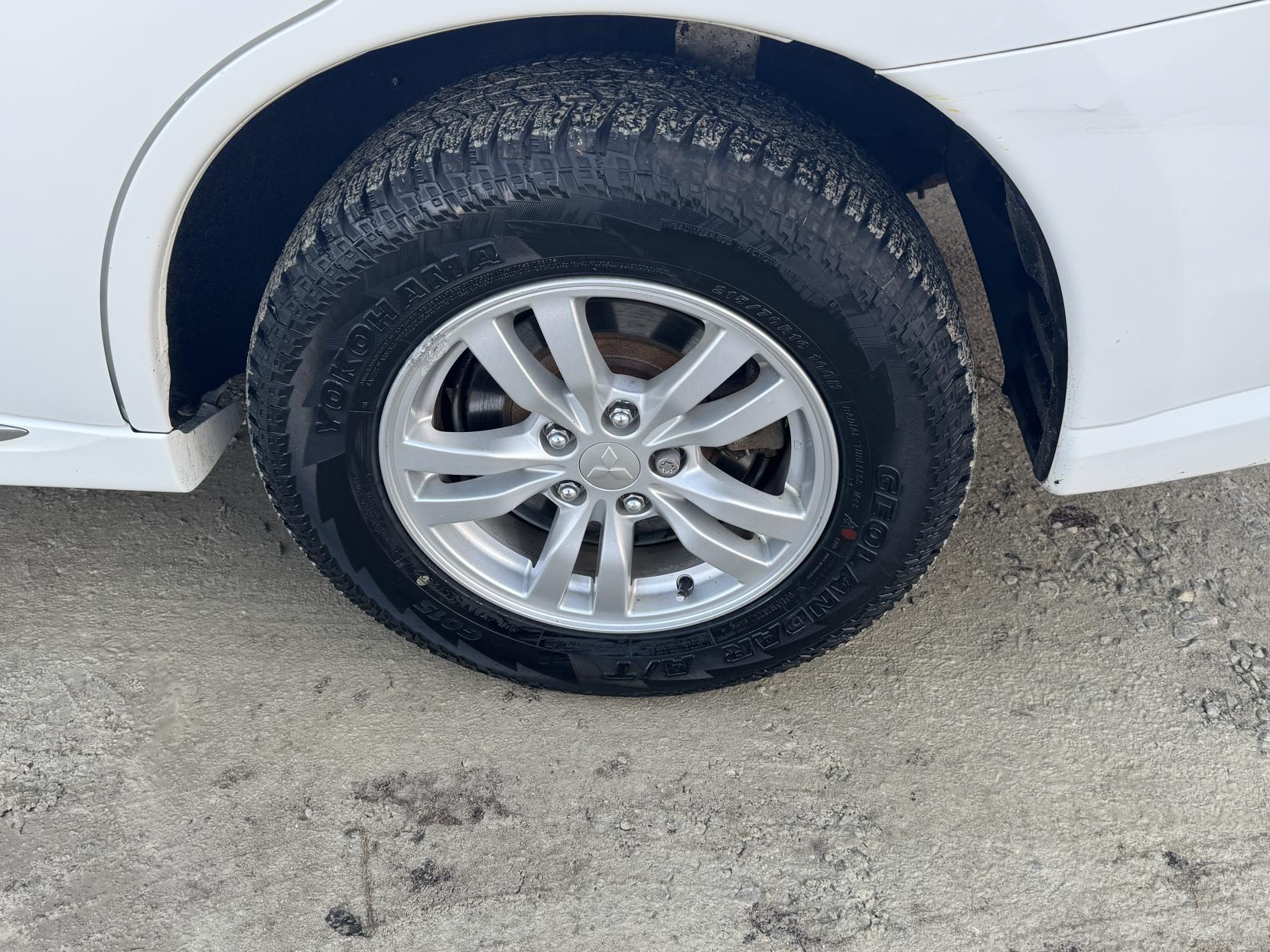 Mitsubishi Outlander 2.4h TwinMotor 13.8kWh Reflex SUV 5dr Petrol Plug-in Hybrid CVT 4WD Euro 6 (s/s) (224 ps)