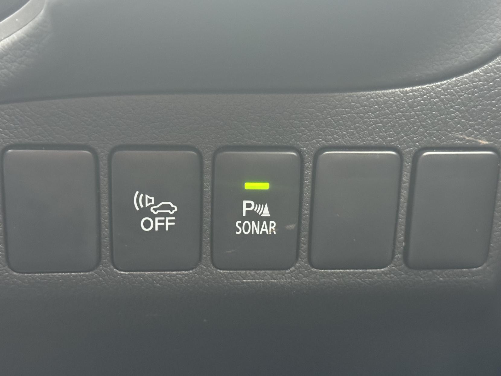 Mitsubishi Outlander 2.4h TwinMotor 13.8kWh Reflex SUV 5dr Petrol Plug-in Hybrid CVT 4WD Euro 6 (s/s) (224 ps)