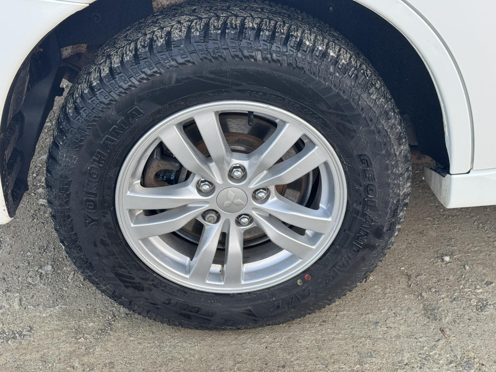 Mitsubishi Outlander 2.4h TwinMotor 13.8kWh Reflex SUV 5dr Petrol Plug-in Hybrid CVT 4WD Euro 6 (s/s) (224 ps)