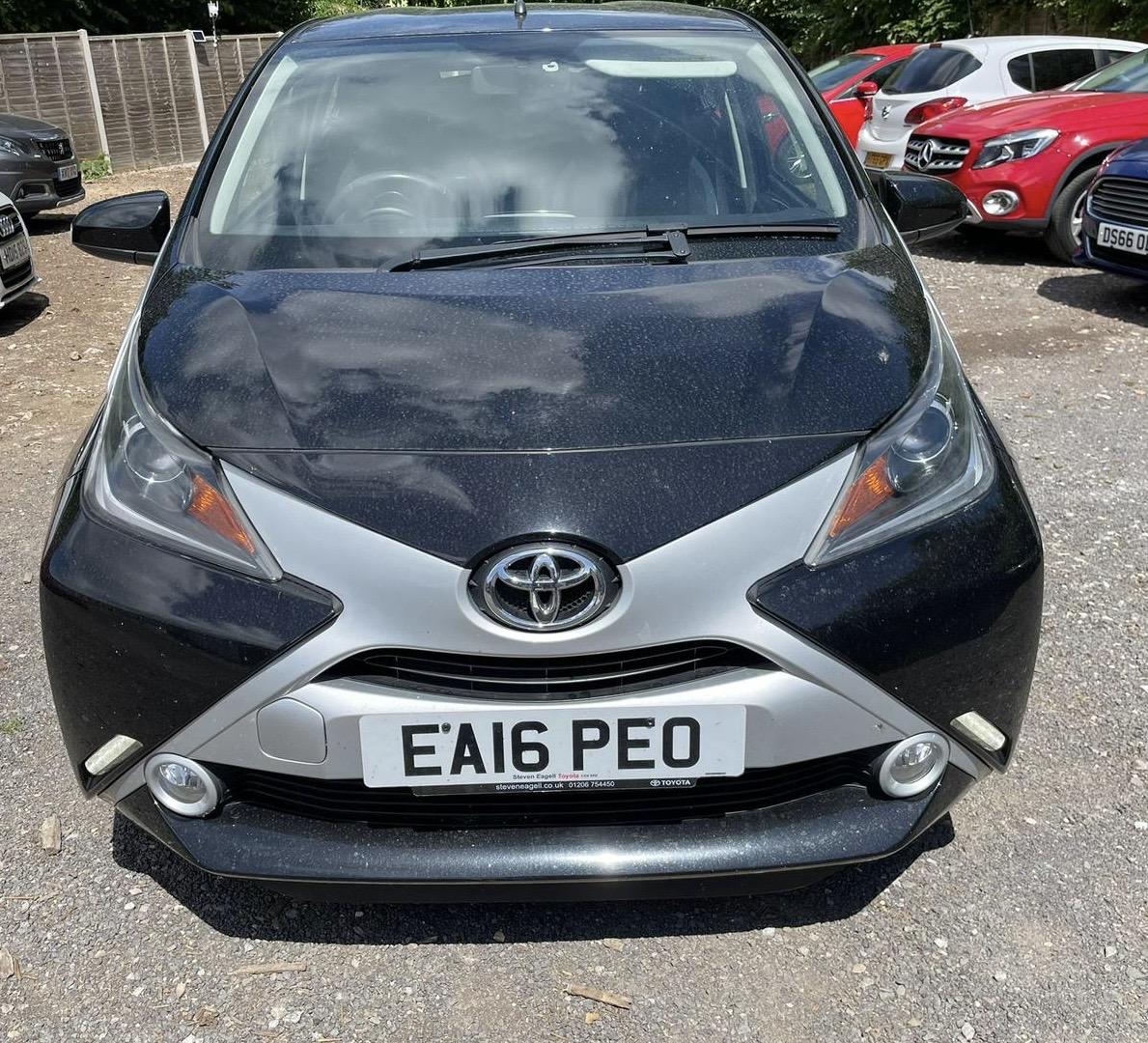 Toyota AYGO 1.0 VVT-i x-clusiv Hatchback 5dr Petrol Manual Euro 5 Euro 5 (68 ps)