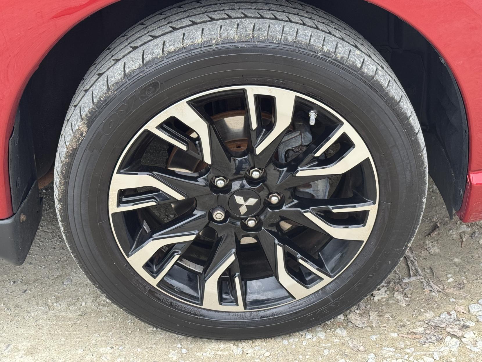 Mitsubishi Outlander 2.0h 12kWh GX4h SUV 5dr Petrol Plug-in Hybrid CVT 4WD Euro 6 (s/s) (200 ps)