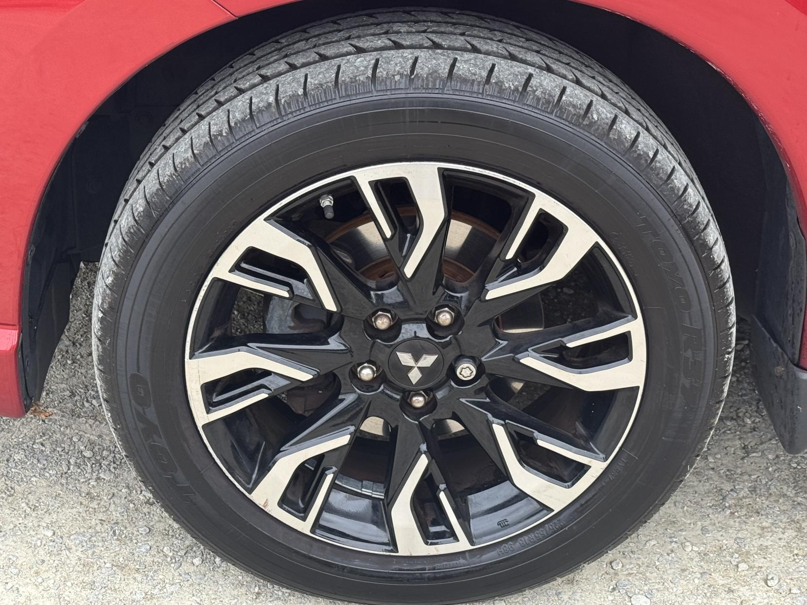 Mitsubishi Outlander 2.0h 12kWh GX4h SUV 5dr Petrol Plug-in Hybrid CVT 4WD Euro 6 (s/s) (200 ps)
