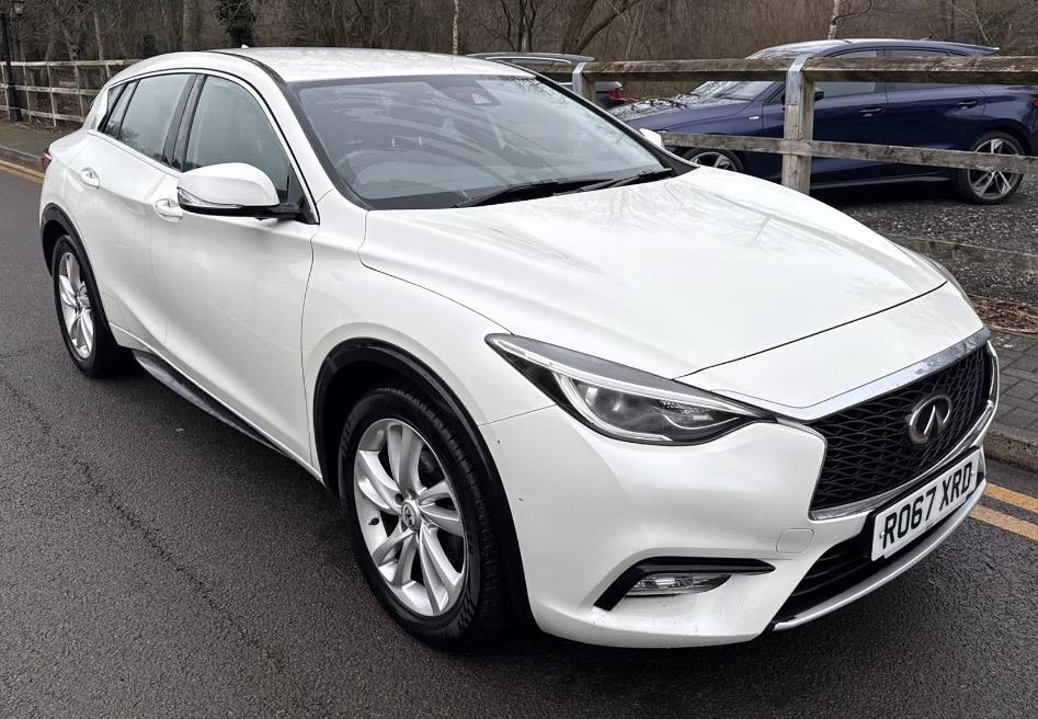 Infiniti Q30 1.5d Business Executive Hatchback 5dr Diesel DCT Euro 6 (s/s) (109 ps)