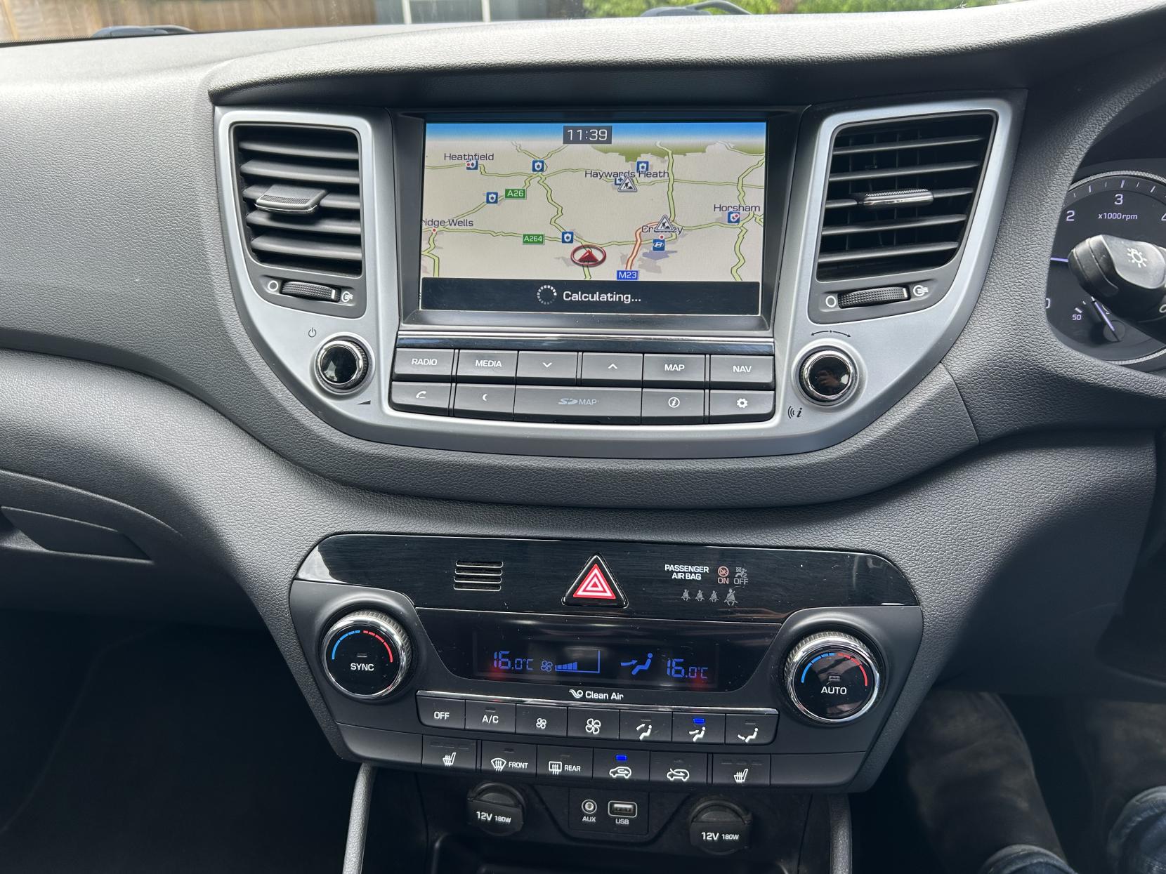 Hyundai TUCSON 1.7 CRDi Blue Drive SE Nav SUV 5dr Diesel Manual Euro 6 (s/s) (116 ps)