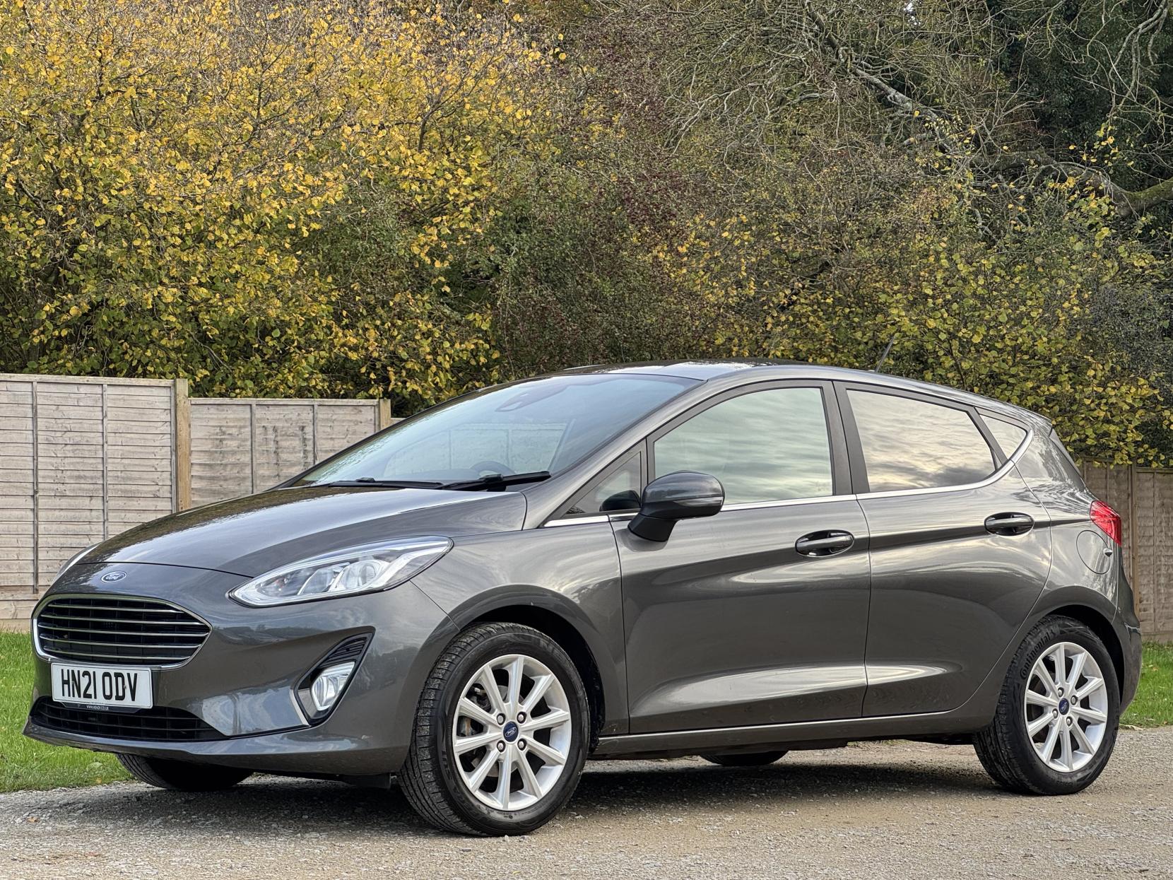 Ford Fiesta 1.0T EcoBoost MHEV Titanium Hatchback 5dr Petrol Manual Euro 6 (s/s) (125 ps)