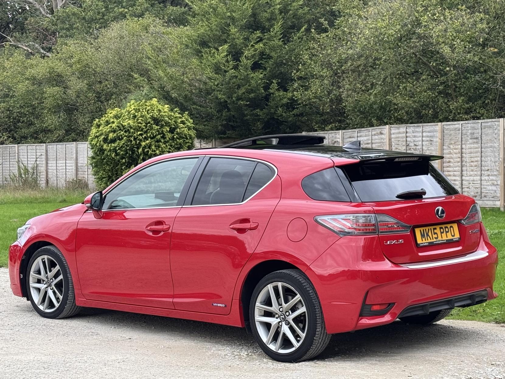 Lexus CT 1.8 200h Advance Plus Hatchback 5dr Petrol Hybrid CVT Euro 6 (s/s) (136 ps)
