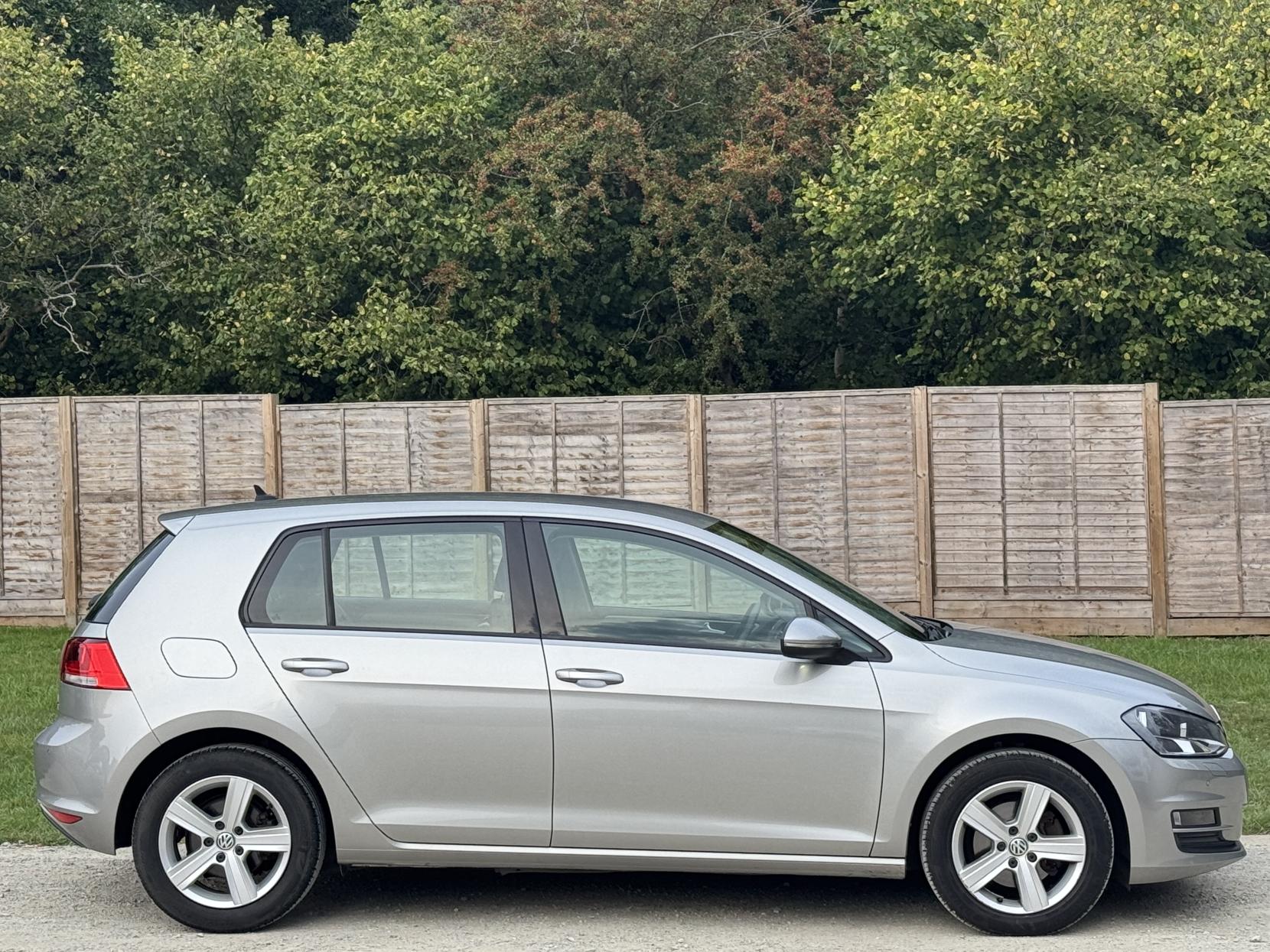 Volkswagen Golf 1.4 TSI BlueMotion Tech Match Edition Hatchback 5dr Petrol Manual Euro 6 (s/s) (125 ps)