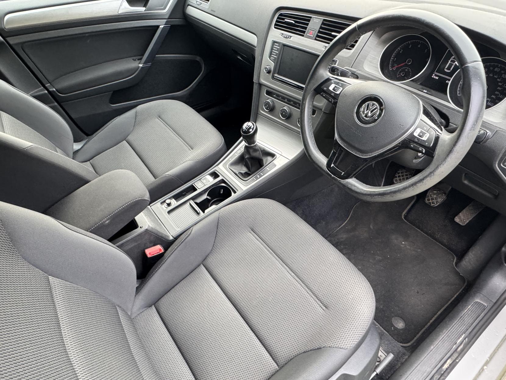 Volkswagen Golf 1.4 TSI BlueMotion Tech Match Edition Hatchback 5dr Petrol Manual Euro 6 (s/s) (125 ps)