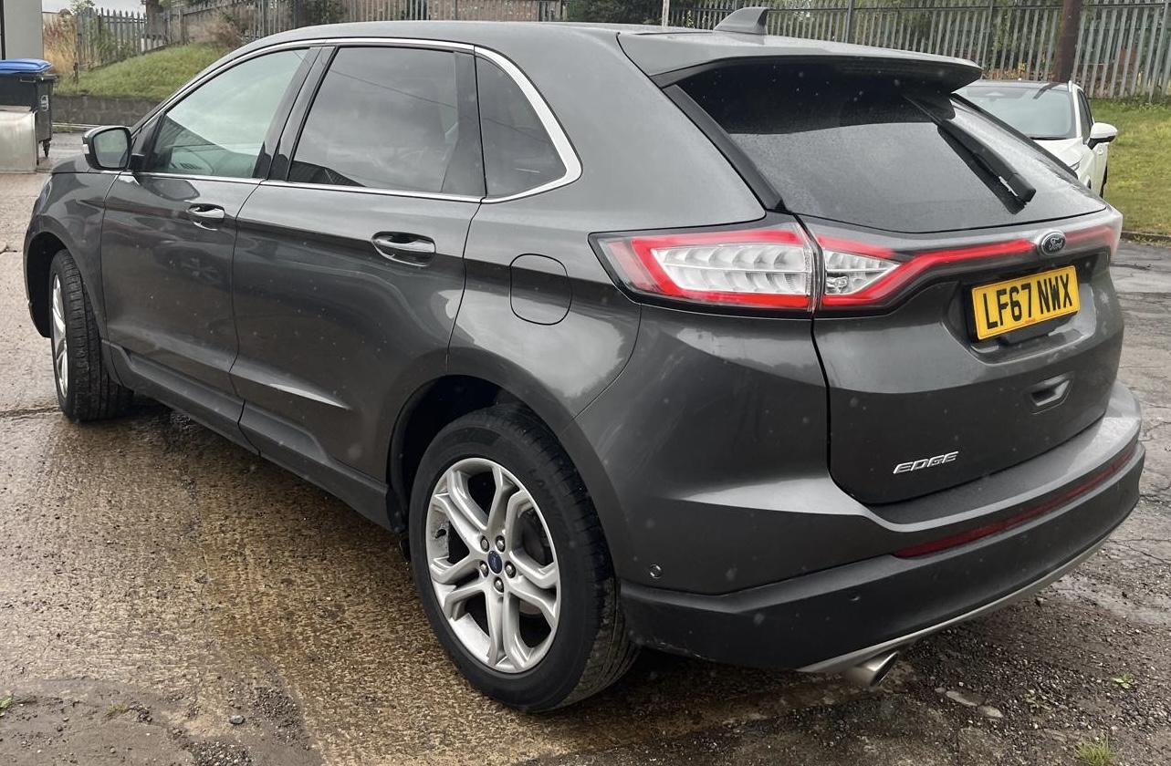 Ford Edge 2.0 TDCi Titanium SUV 5dr Diesel Powershift AWD Euro 6 (s/s) (210 ps)