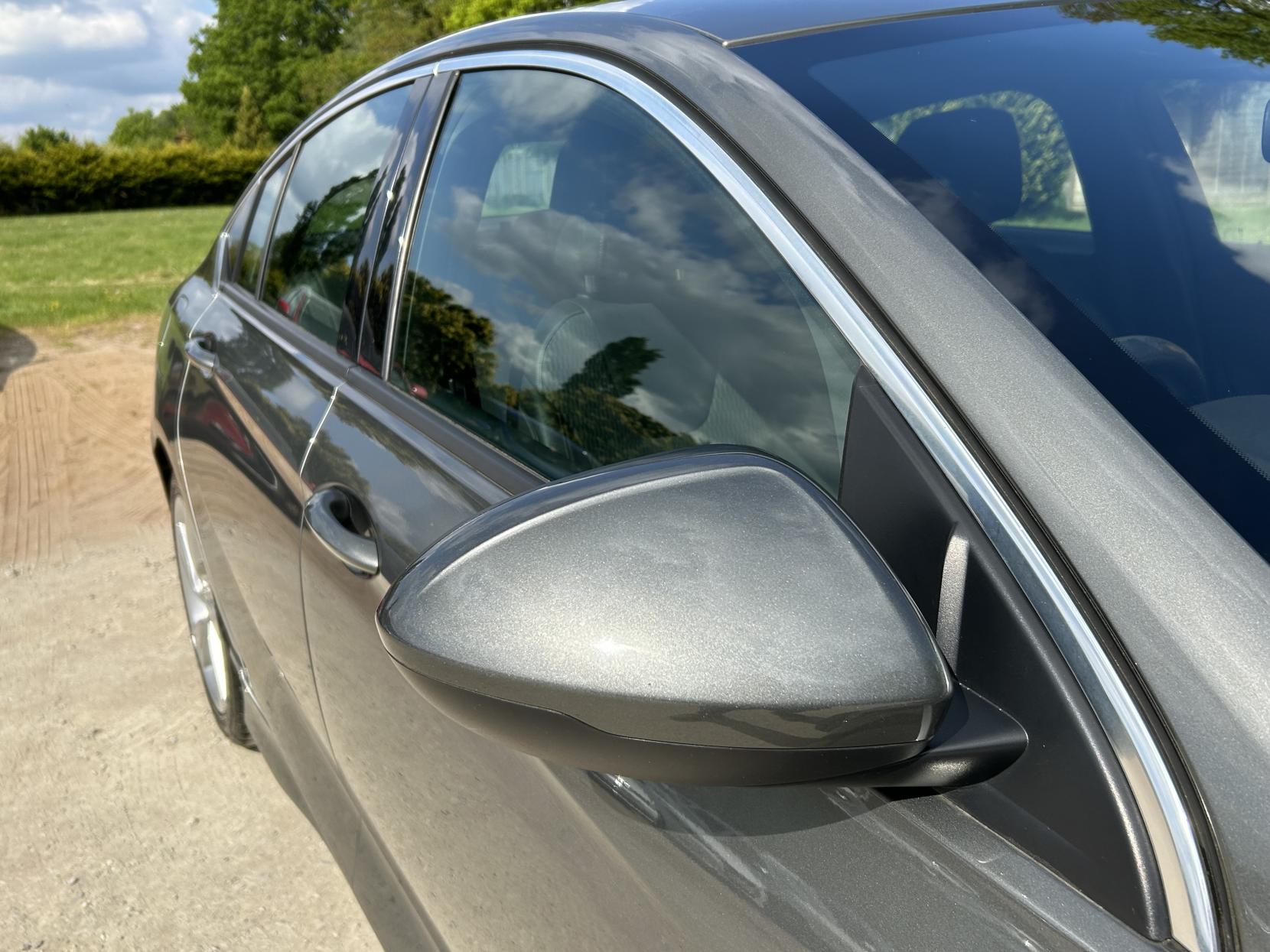 Vauxhall Insignia 1.5i Turbo GPF SRi VX Line Nav Grand Sport 5dr Petrol Manual Euro 6 (s/s) (165 ps)