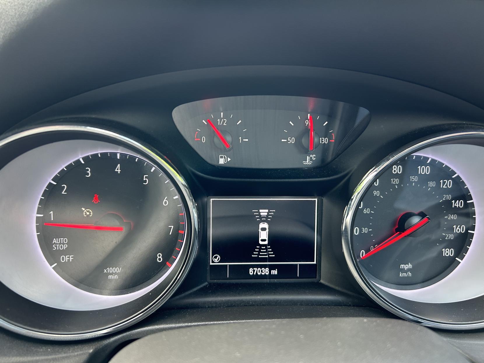 Vauxhall Insignia 1.5i Turbo GPF SRi VX Line Nav Grand Sport 5dr Petrol Manual Euro 6 (s/s) (165 ps)