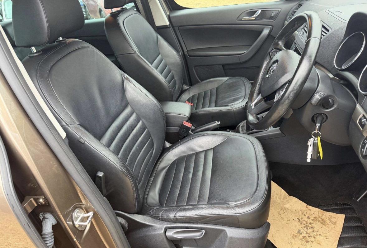 Skoda Yeti 1.2 TSI SE L SUV 5dr Petrol Manual Euro 6 (s/s) (110 ps)