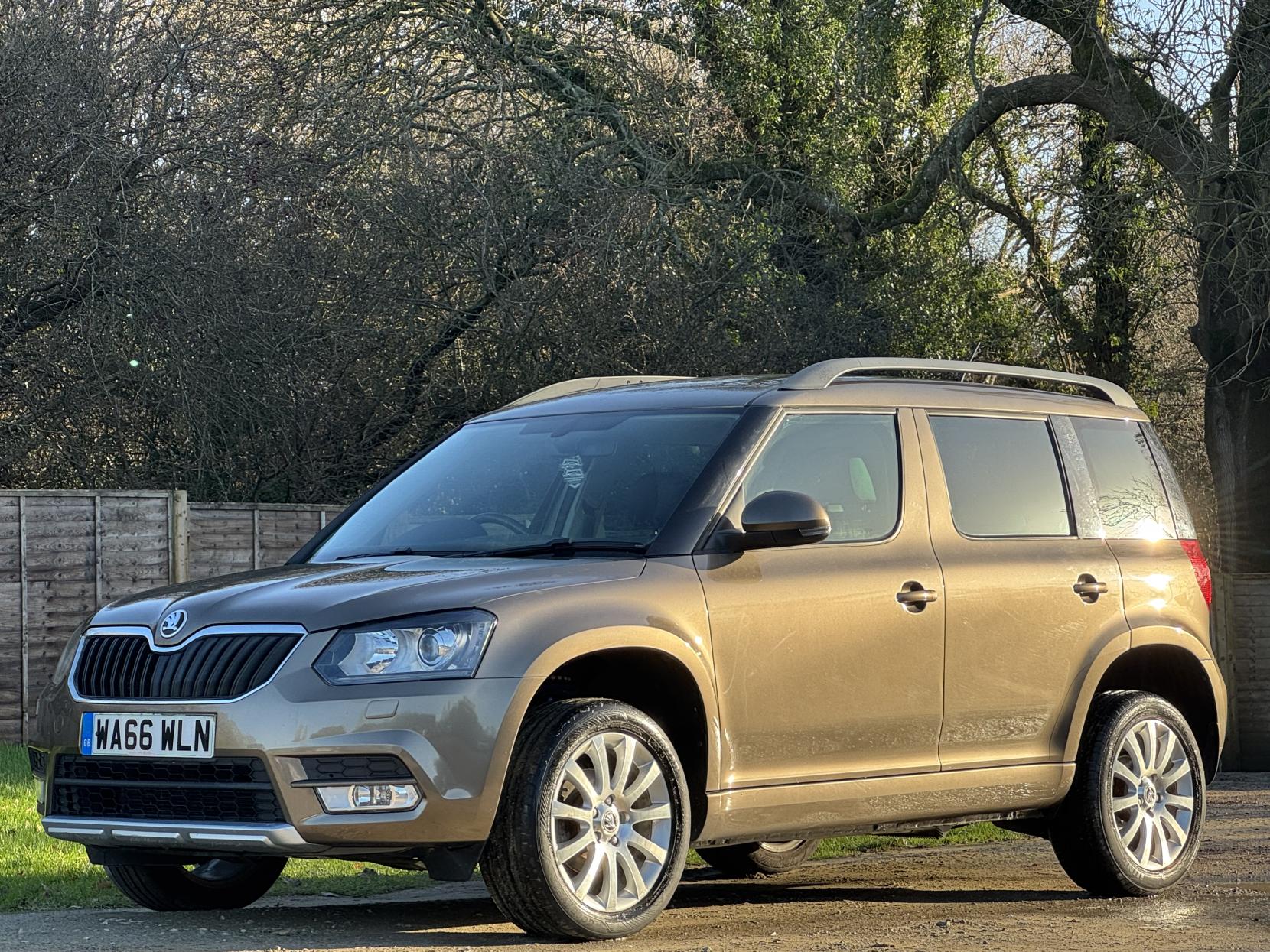 Skoda Yeti 1.2 TSI SE L SUV 5dr Petrol Manual Euro 6 (s/s) (110 ps)