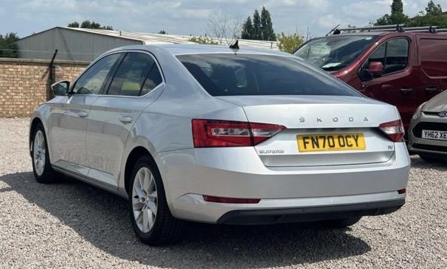 Skoda Superb 1.4 TSI iV 13kWh SE Technology Hatchback 5dr Petrol Plug-in Hybrid DSG Euro 6 (s/s) (218 ps)