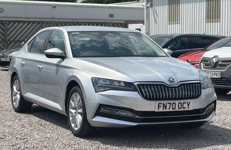 Skoda Superb 1.4 TSI iV 13kWh SE Technology Hatchback 5dr Petrol Plug-in Hybrid DSG Euro 6 (s/s) (218 ps)