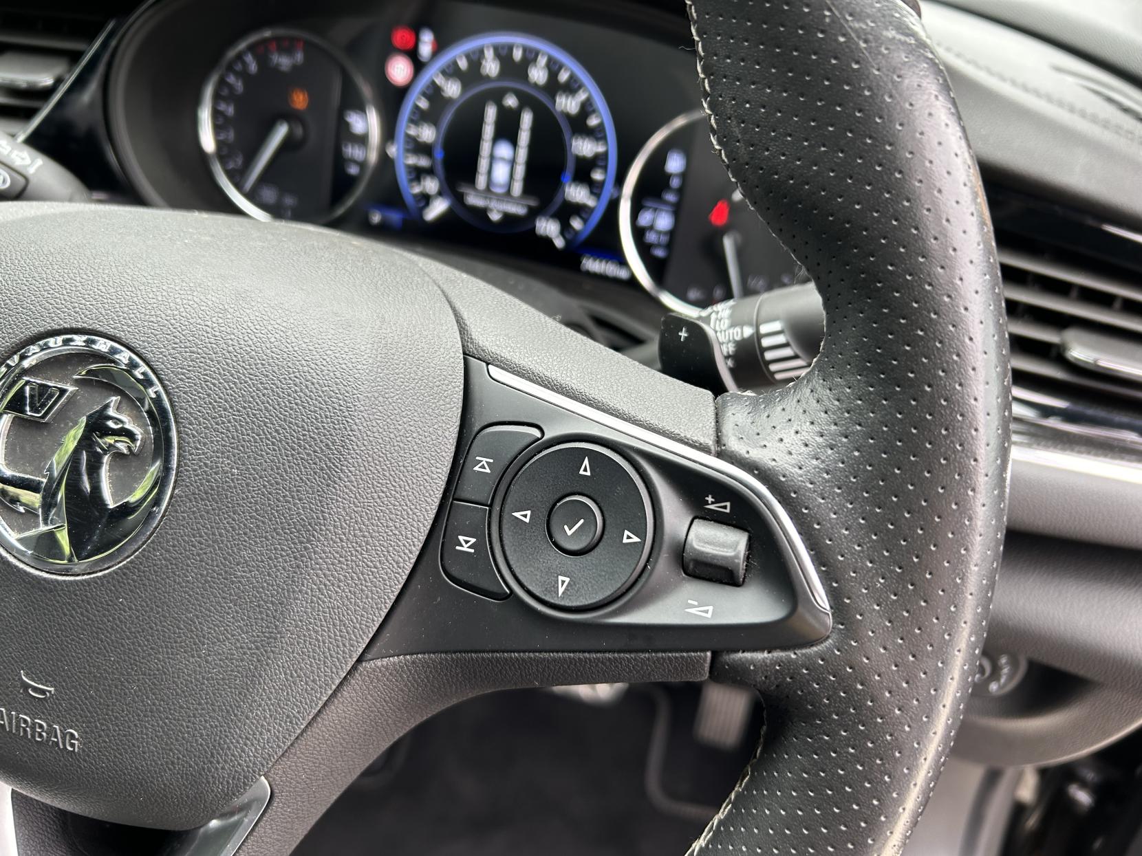 Vauxhall Insignia 1.5i Turbo GPF SRi VX Line Nav Sports Tourer 5dr Petrol Auto Euro 6 (s/s) (165 ps)
