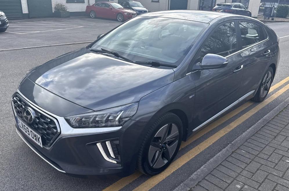 Hyundai IONIQ 1.6 h-GDi 1st Edition Hatchback 5dr Petrol Hybrid DCT Euro 6 (s/s) (141 ps)