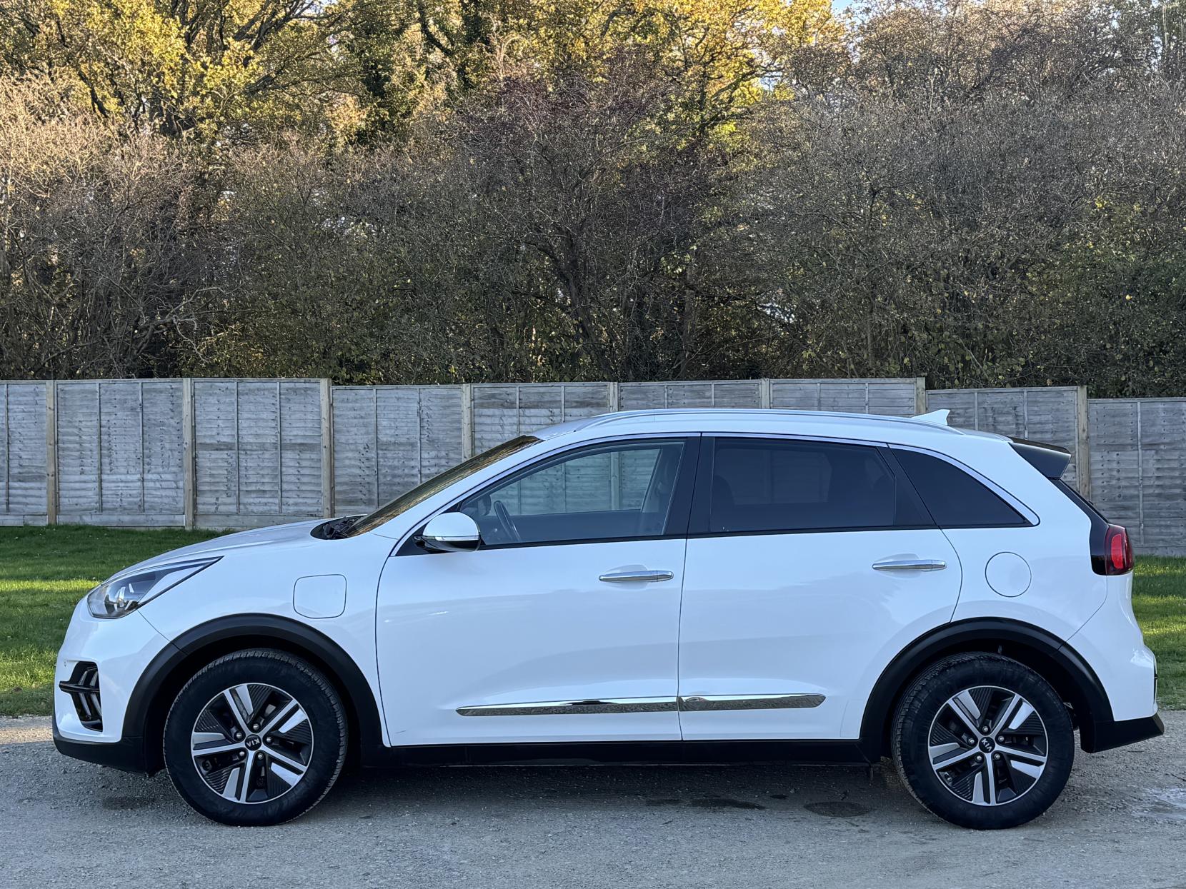 Kia Niro 1.6 GDi 8.9kWh 3 SUV 5dr Petrol Plug-in Hybrid DCT Euro 6 (s/s) (139 bhp)