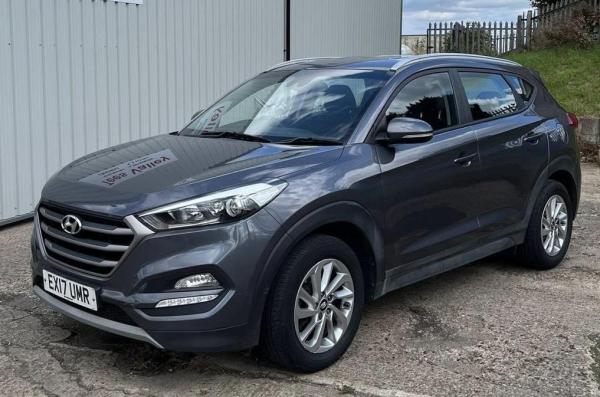 Hyundai TUCSON 1.7 CRDi Blue Drive SE Nav SUV 5dr Diesel DCT Euro 6 (s/s) (141 ps)