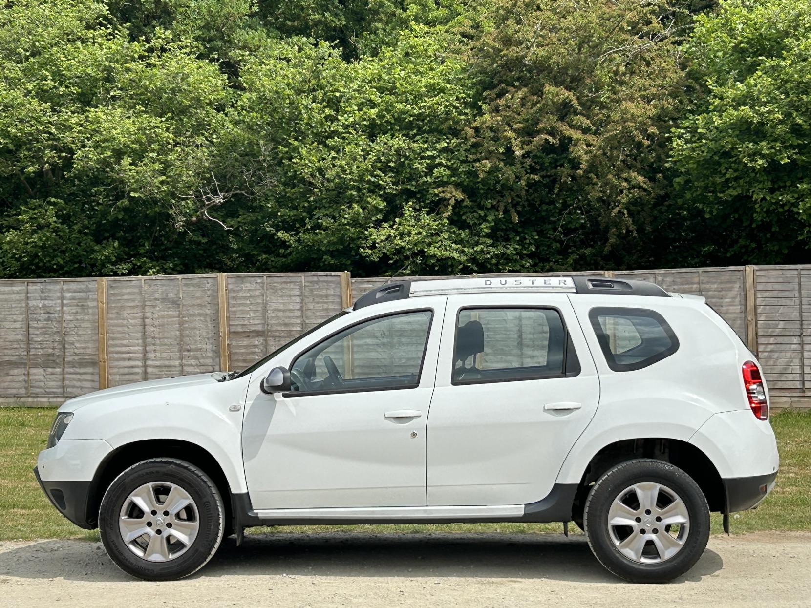 Dacia Duster 1.2 TCe Laureate SUV 5dr Petrol Manual Euro 6 (s/s) (125 ps)