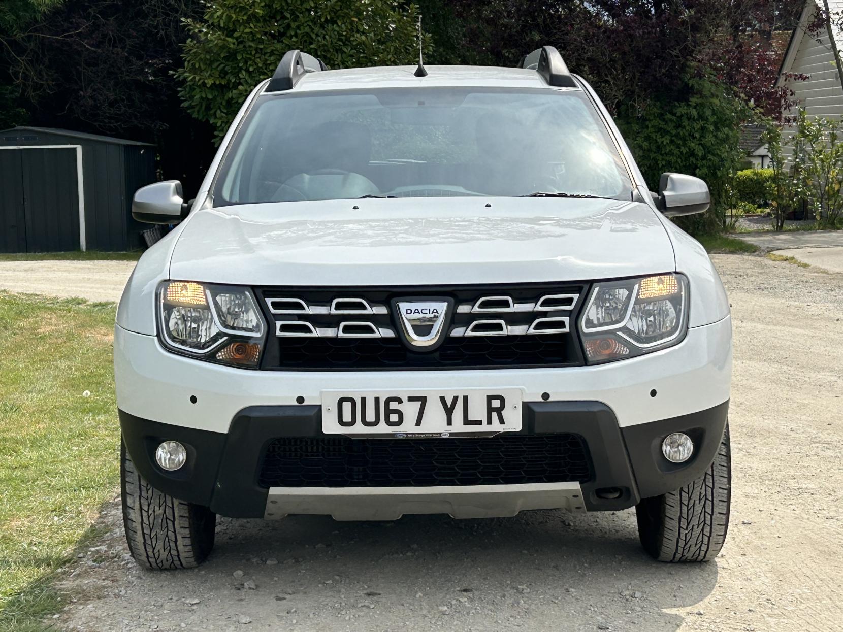 Dacia Duster 1.2 TCe Laureate SUV 5dr Petrol Manual Euro 6 (s/s) (125 ps)