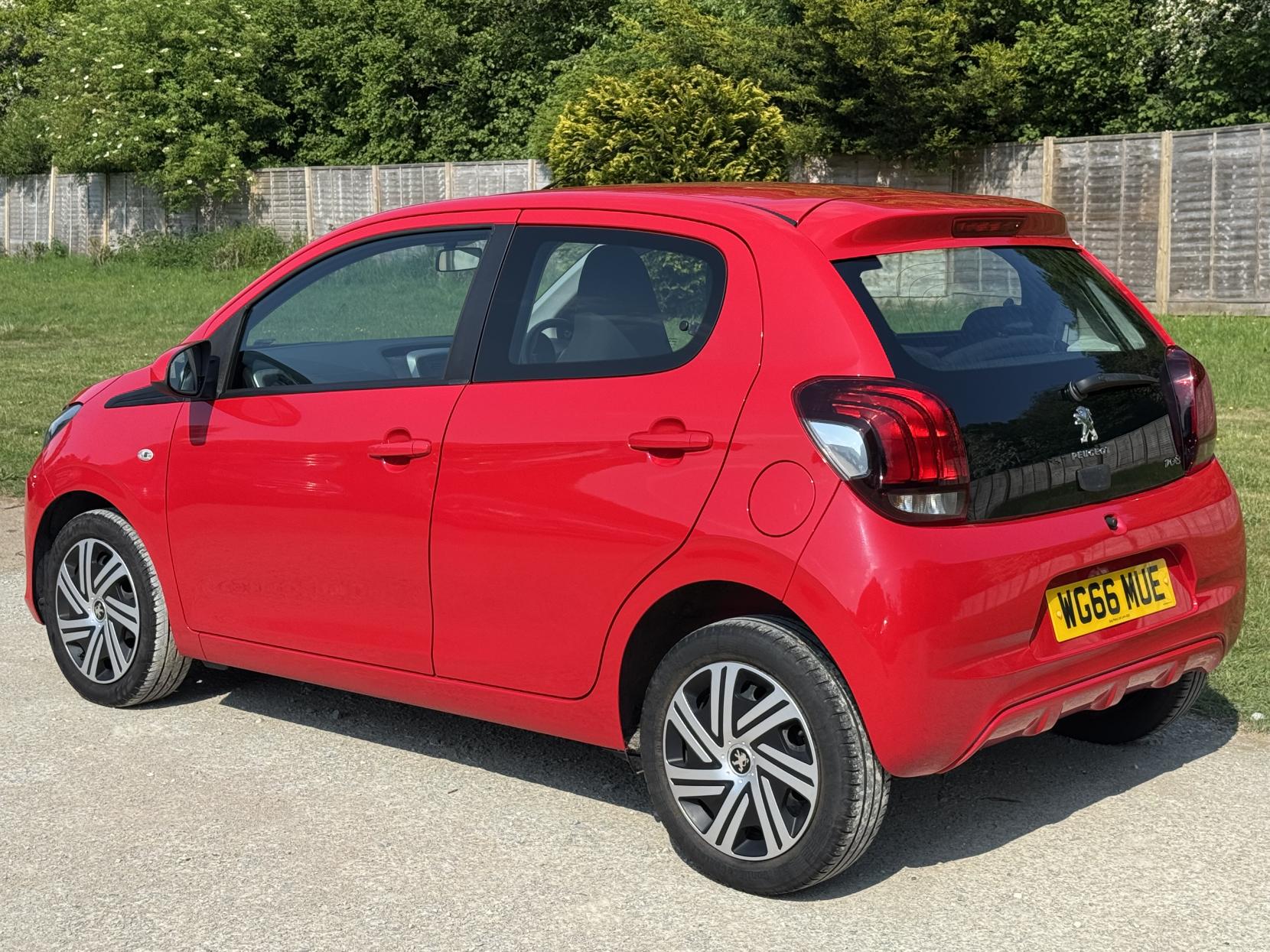 Peugeot 108 1.0 Active Hatchback 5dr Petrol 2 Tronic Euro 6 (68 ps)