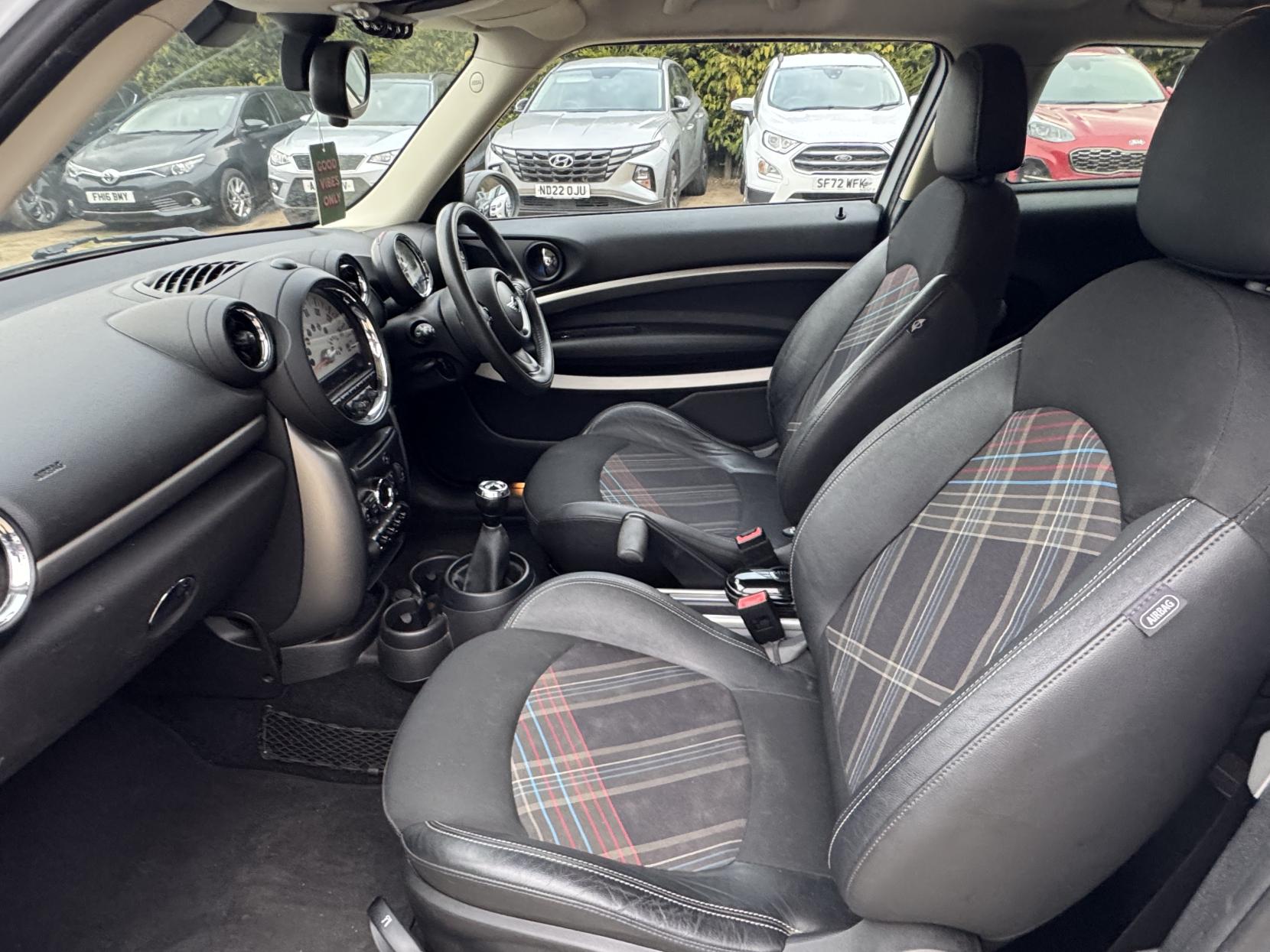 MINI Paceman 1.6 Cooper SUV 3dr Petrol Manual Euro 5 (s/s) (122 ps)