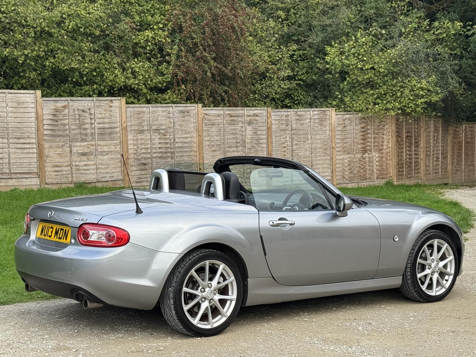 Mazda MX-5 2.0i Sport Tech Roadster 2dr Petrol Manual Euro 5 (160 ps)