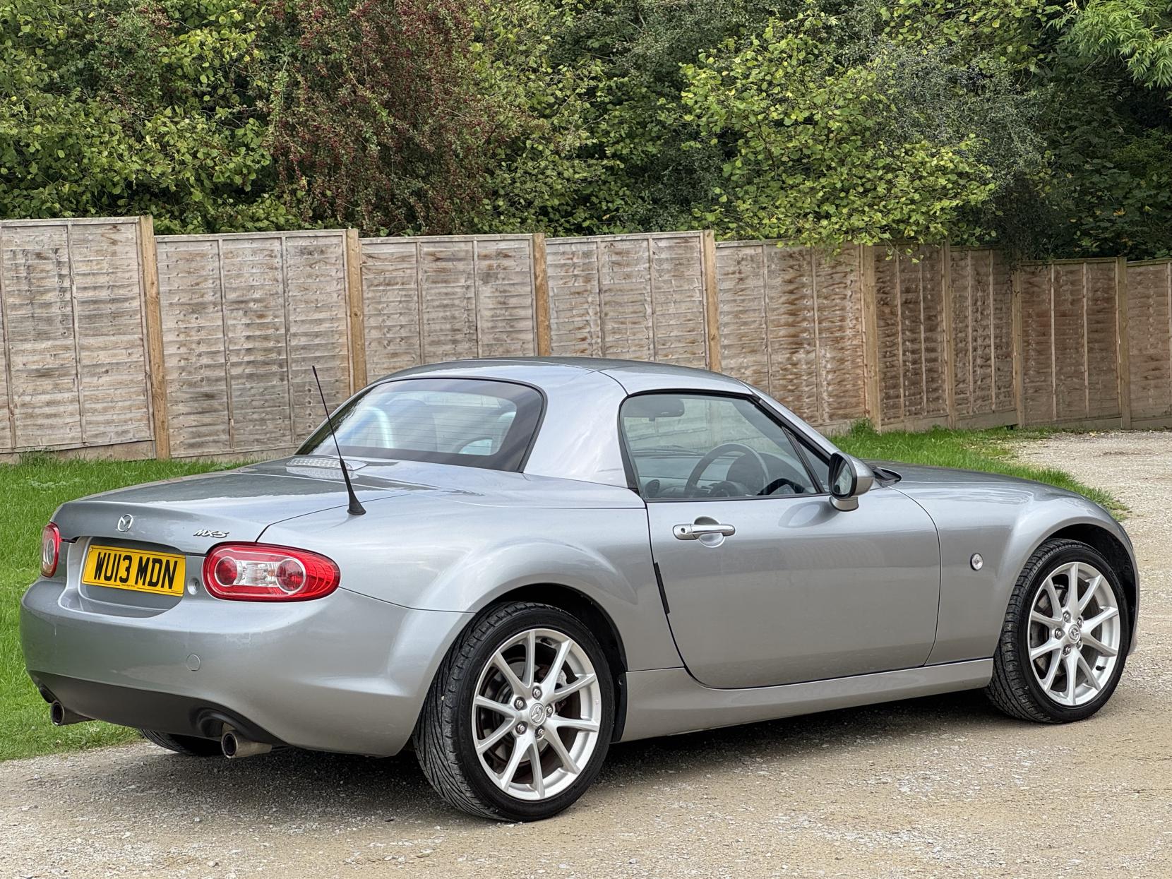 Mazda MX-5 2.0i Sport Tech Roadster 2dr Petrol Manual Euro 5 (160 ps)