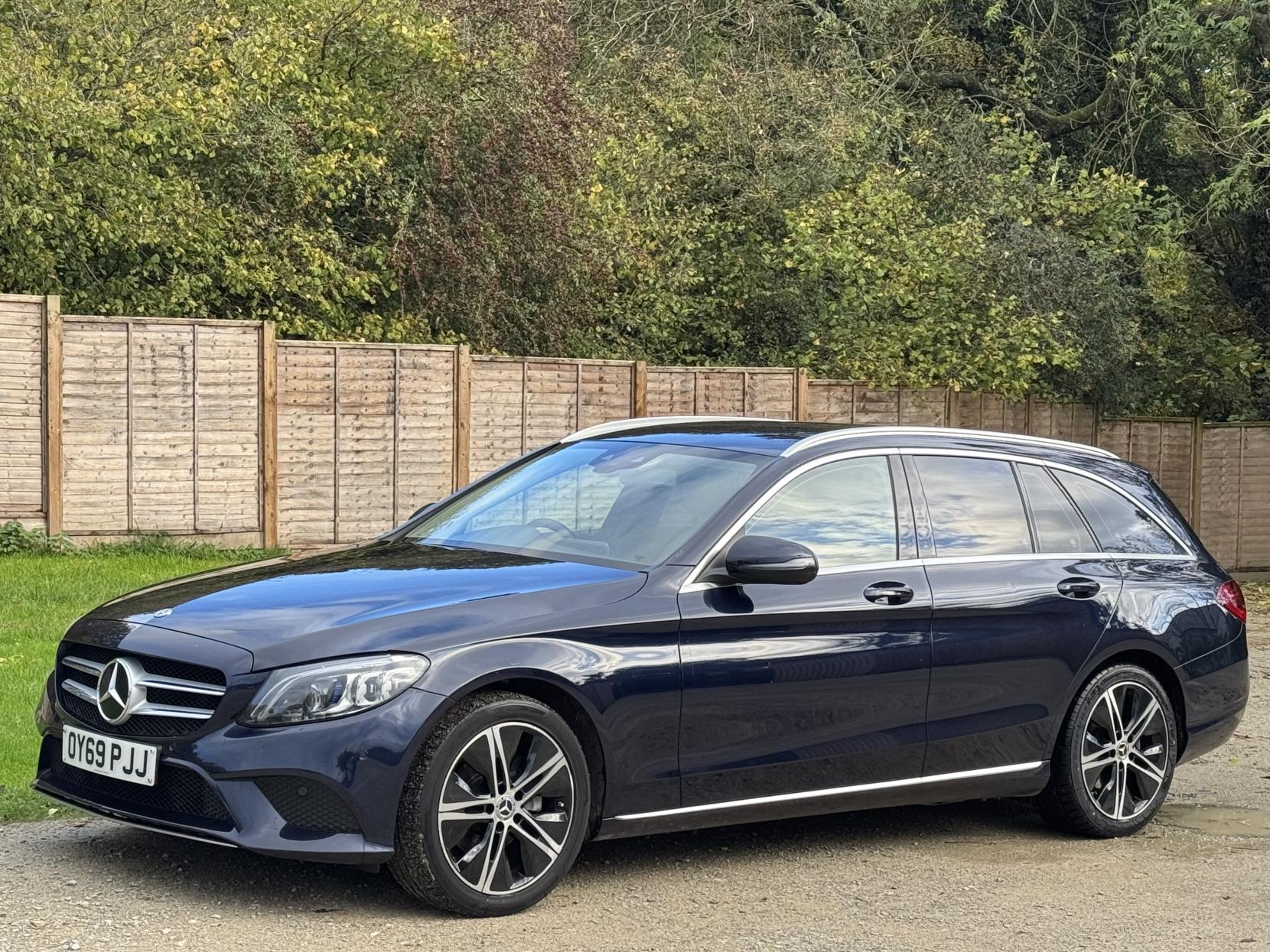 Mercedes-Benz C Class 1.6 C200d Sport Estate 5dr Diesel G-Tronic+ Euro 6 (s/s) (160 ps)