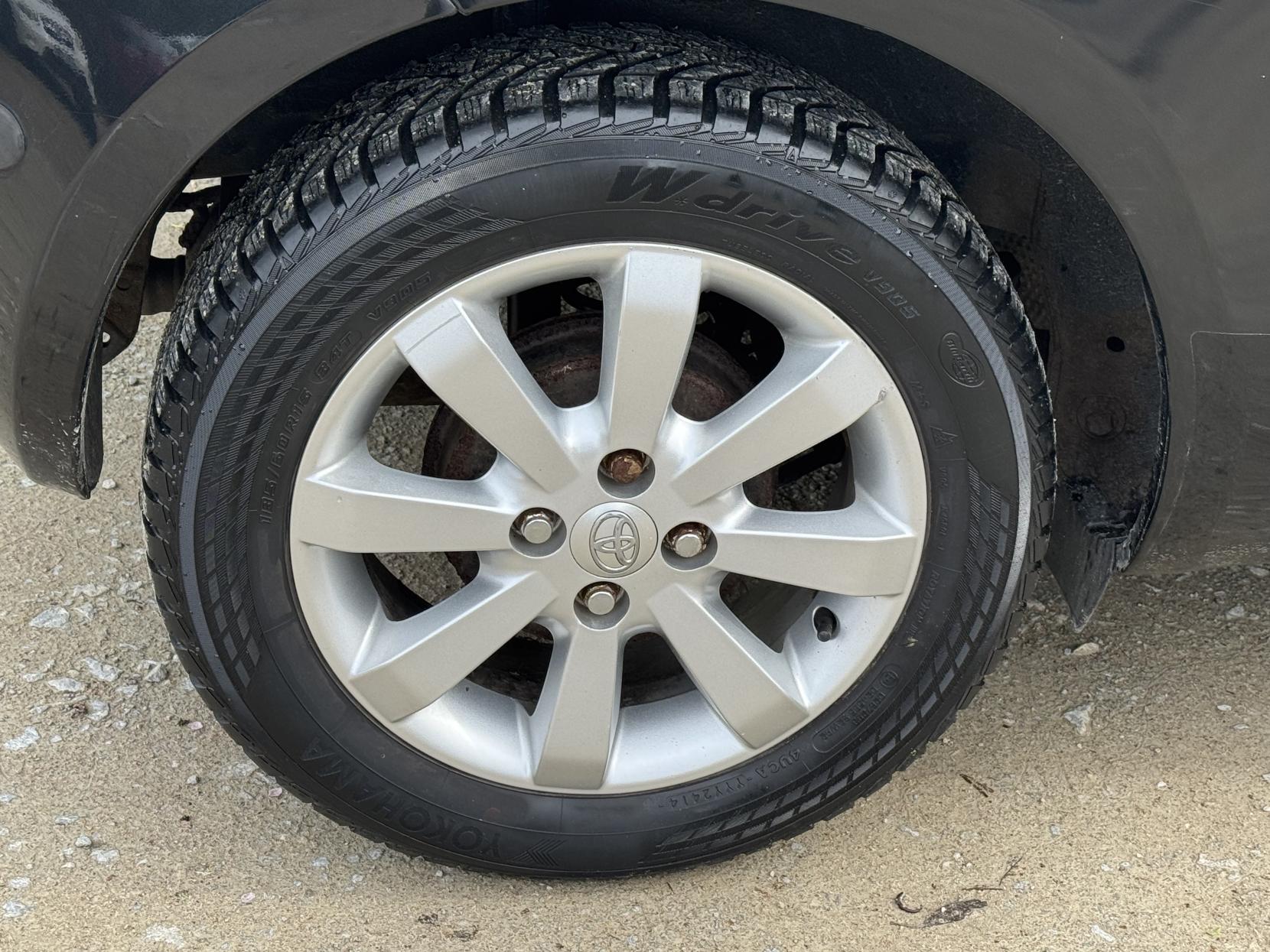 Toyota Yaris 1.4 D-4D Zinc Hatchback 3dr Diesel Manual (119 g/km, 88 bhp)