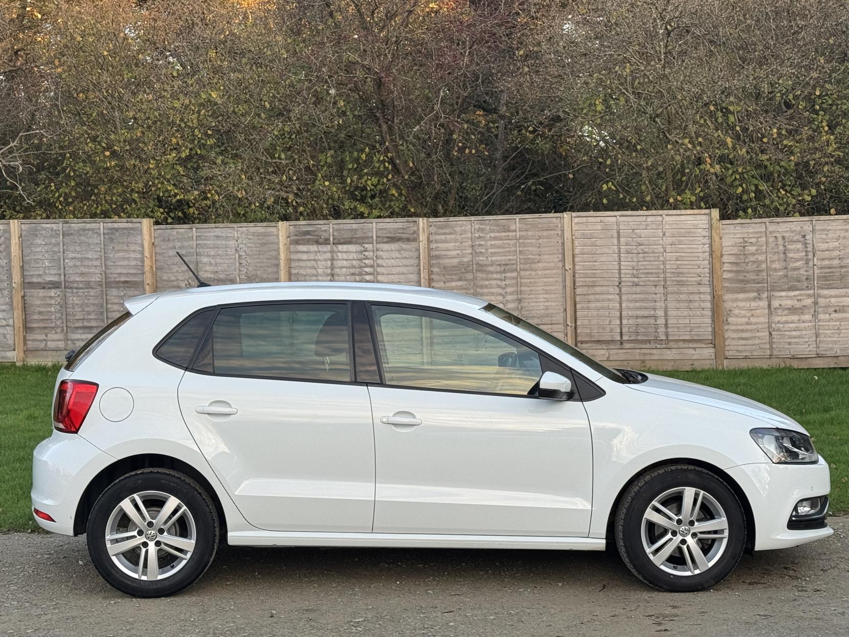 Volkswagen Polo 1.0 BlueMotion Tech Match Hatchback 5dr Petrol Manual Euro 6 (s/s) (60 ps)