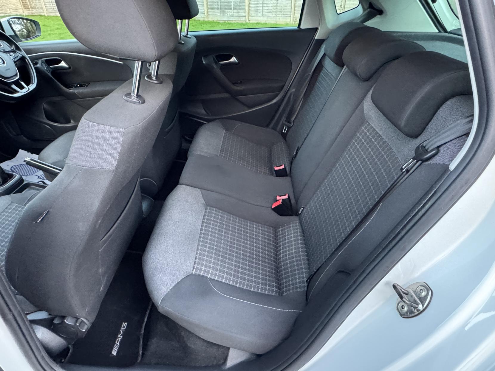 Volkswagen Polo 1.0 BlueMotion Tech Match Hatchback 5dr Petrol Manual Euro 6 (s/s) (60 ps)