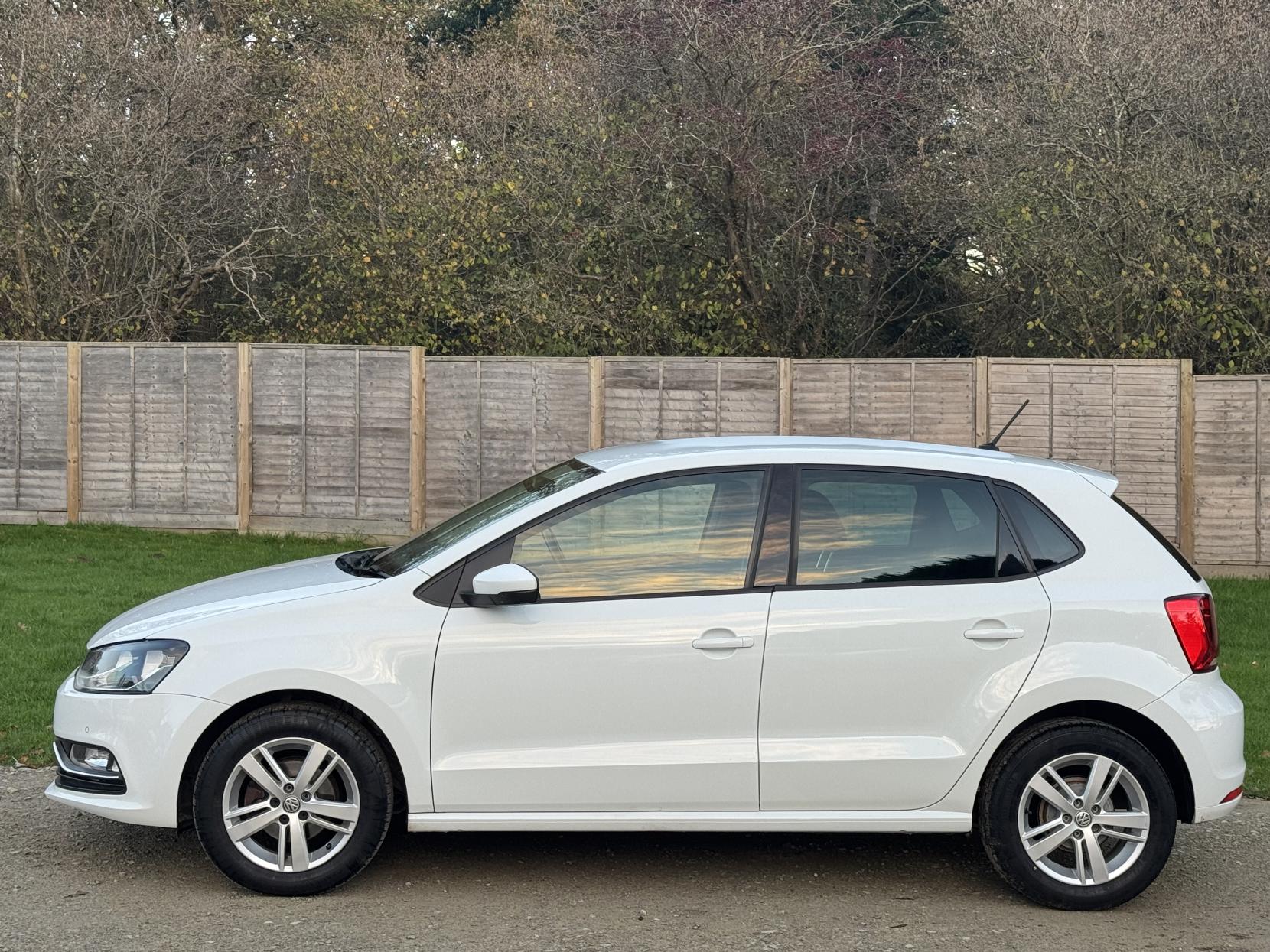 Volkswagen Polo 1.0 BlueMotion Tech Match Hatchback 5dr Petrol Manual Euro 6 (s/s) (60 ps)