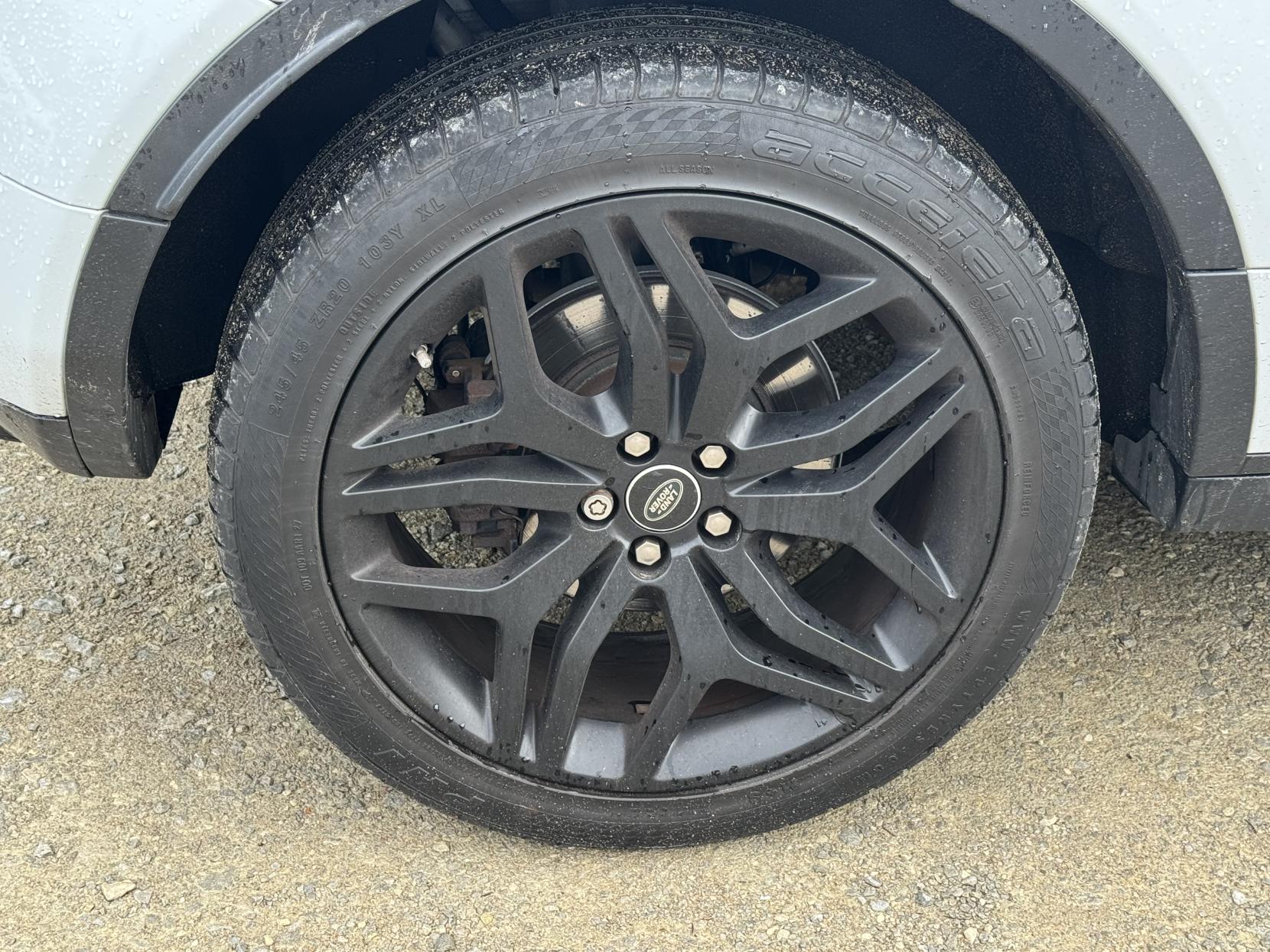 Land Rover Range Rover Evoque 2.0 TD4 HSE Dynamic SUV 5dr Diesel Auto 4WD Euro 6 (s/s) (180 ps)