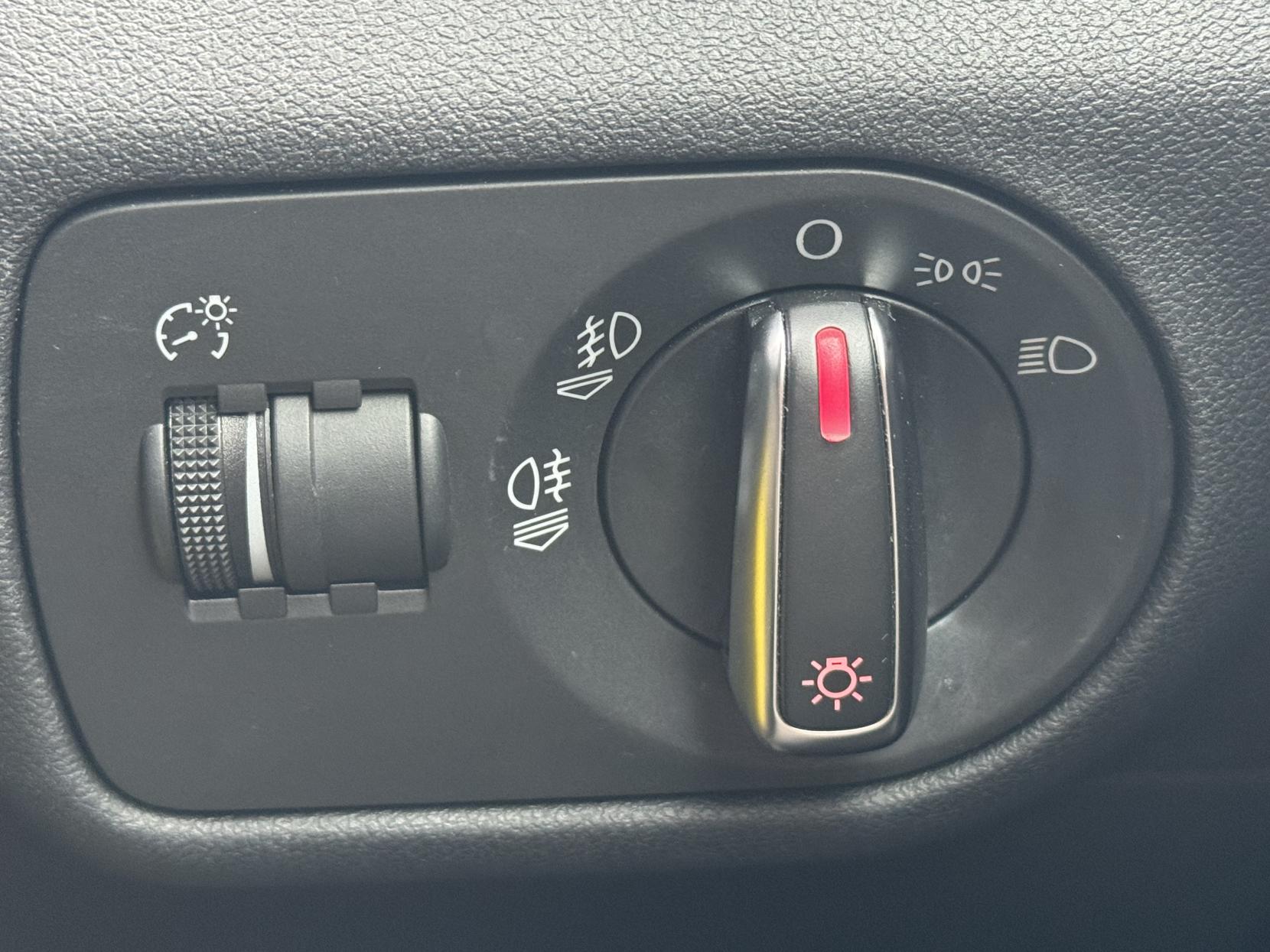 Audi A1 1.4 TFSI CoD S line Sportback 5dr Petrol Manual Euro 6 (s/s) (Nav) (150 ps)