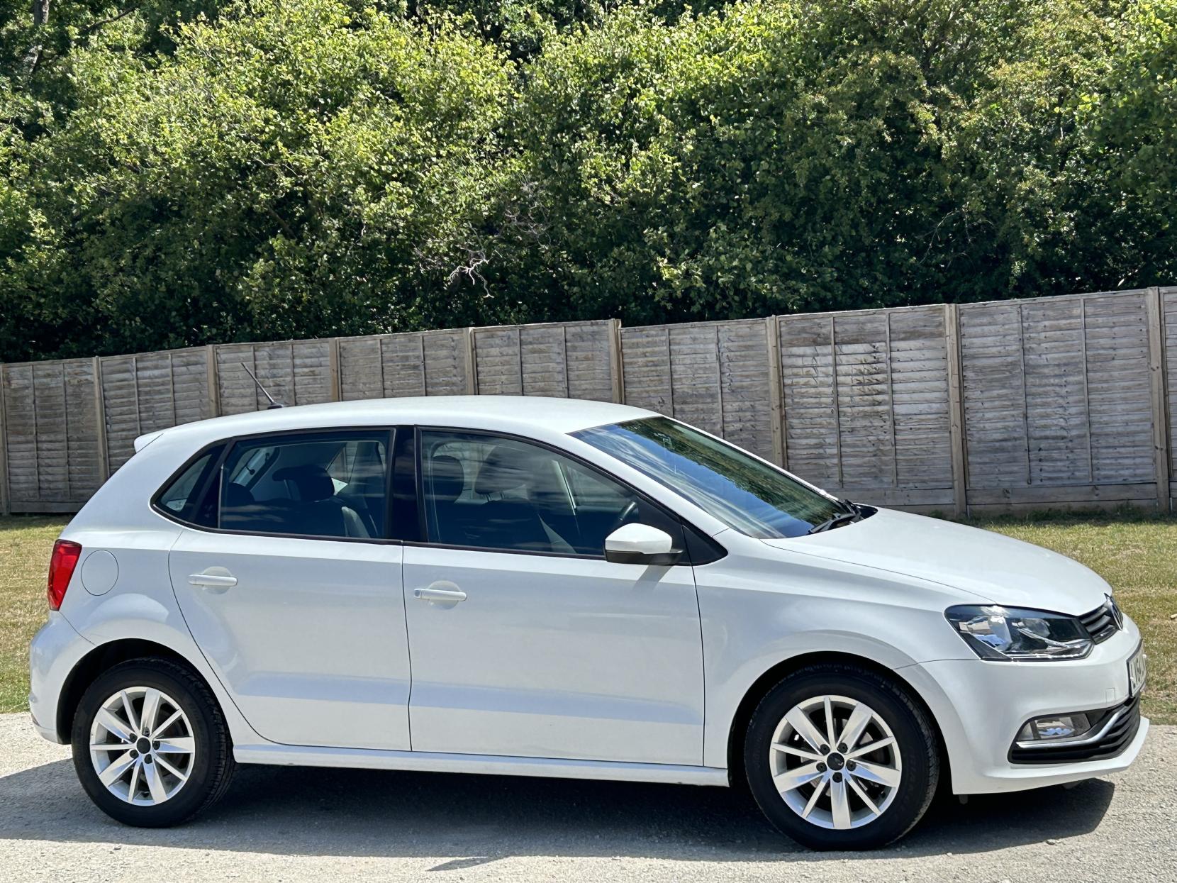 Volkswagen Polo 1.0 BlueMotion Tech SE Hatchback 5dr Petrol Manual Euro 6 (s/s) (75 ps)