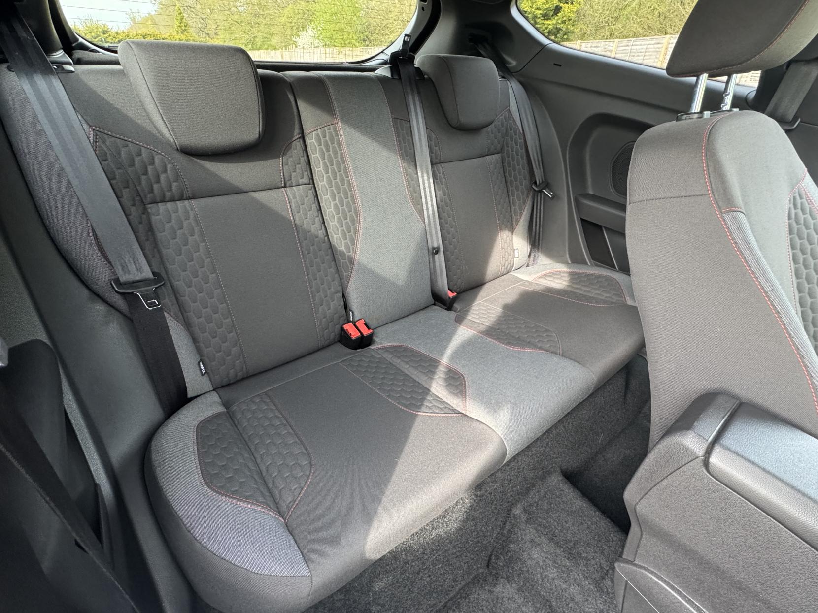 Ford Fiesta 1.0T EcoBoost ST-Line Hatchback 3dr Petrol Manual Euro 6 (s/s) (100 ps)