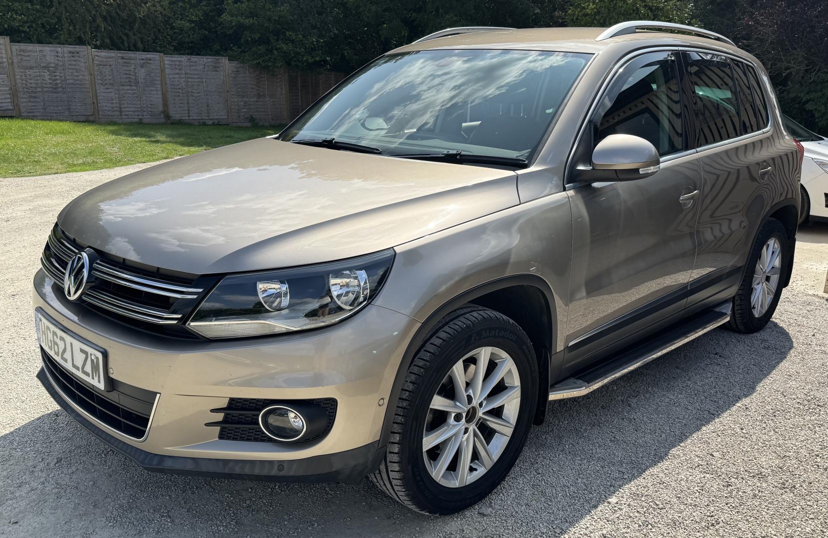 Volkswagen Tiguan 2.0 TDI BlueMotion Tech SE SUV 5dr Diesel DSG 4WD Euro 5 (s/s) (140 ps)