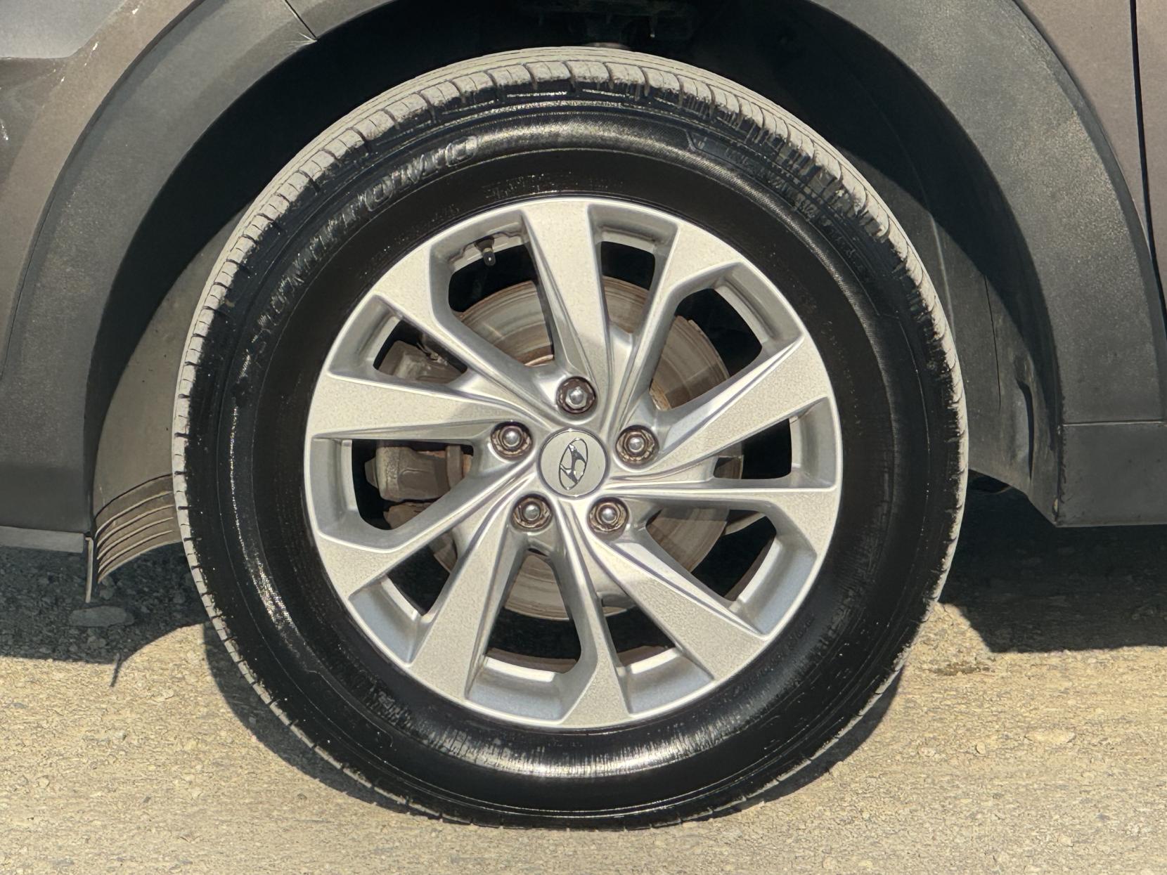 Hyundai TUCSON 1.6 GDi SE Nav SUV 5dr Petrol Manual Euro 6 (s/s) (132 ps)