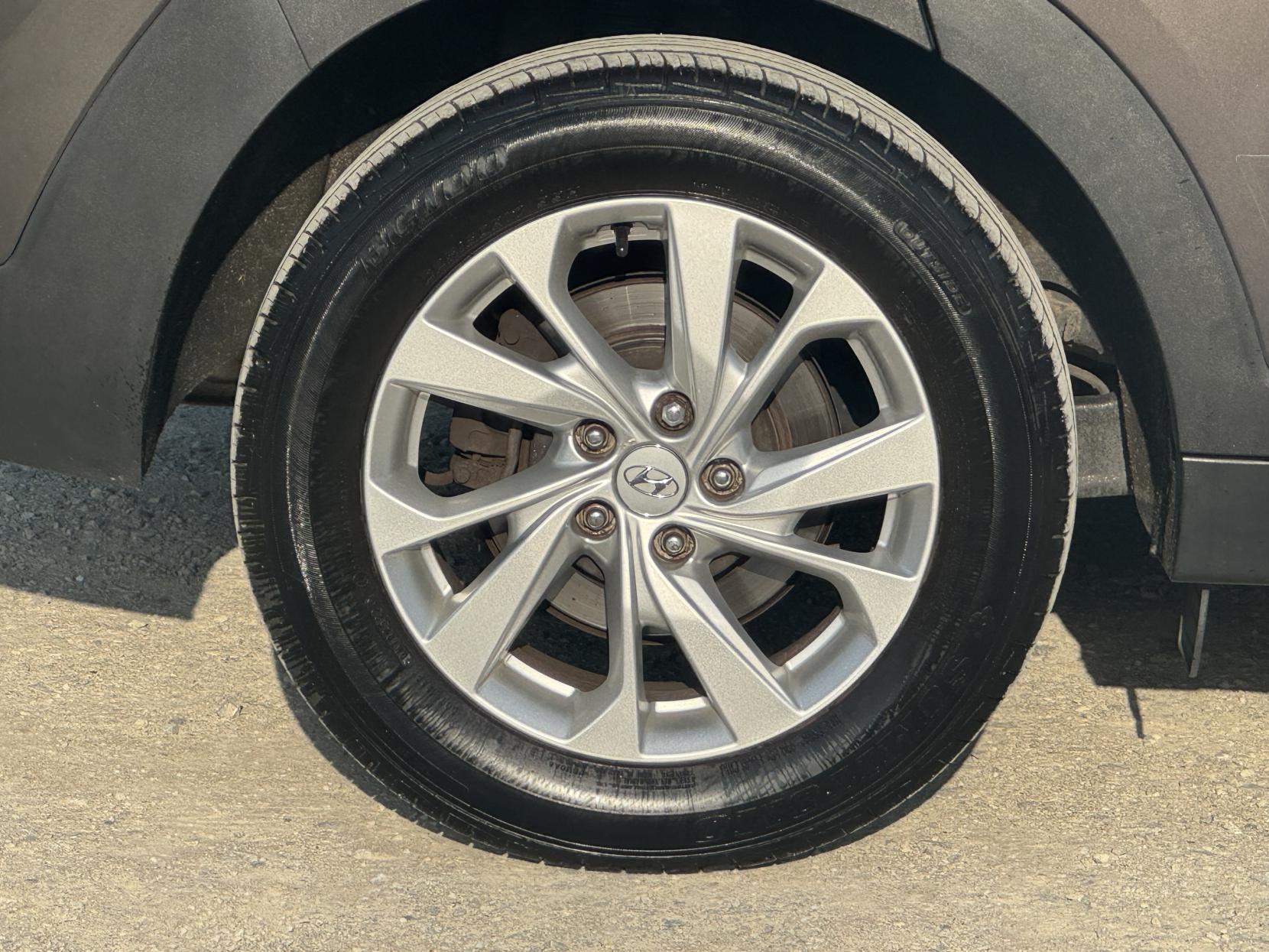Hyundai TUCSON 1.6 GDi SE Nav SUV 5dr Petrol Manual Euro 6 (s/s) (132 ps)