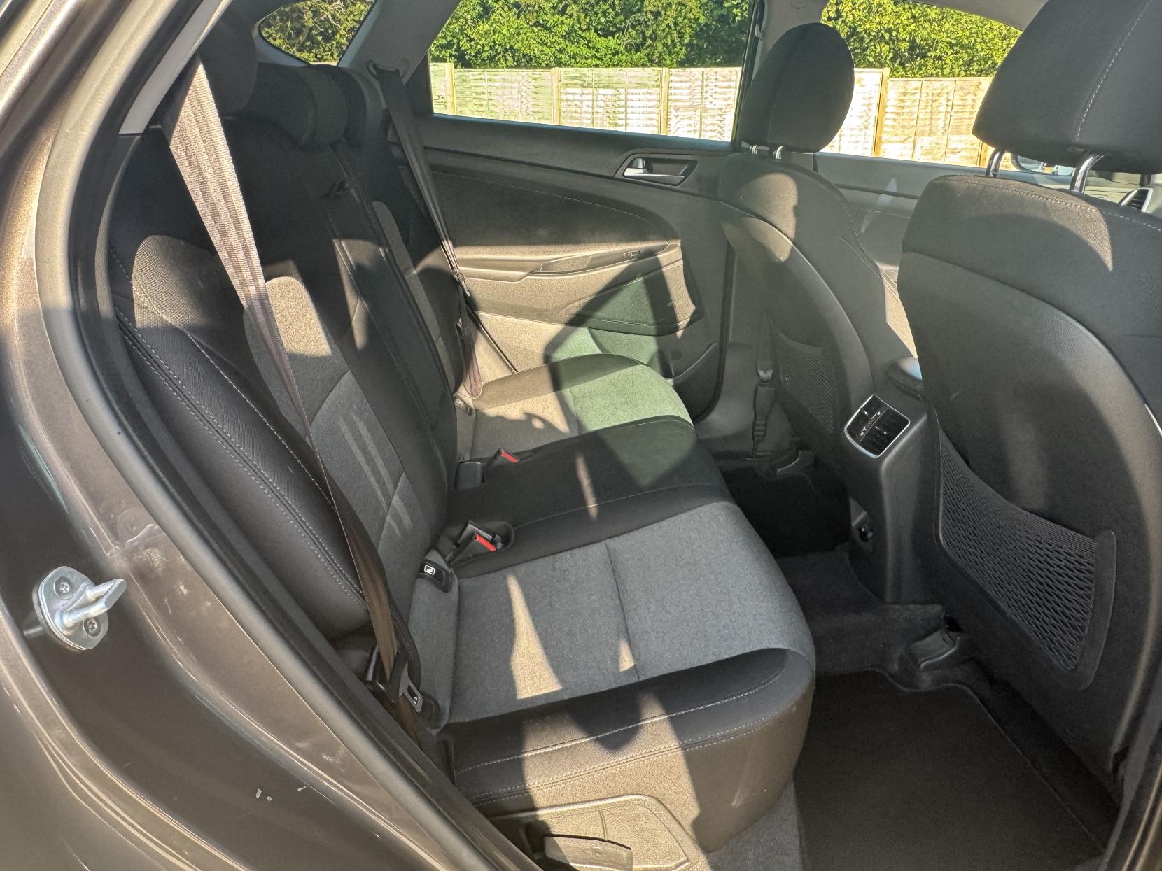 Hyundai TUCSON 1.6 GDi SE Nav SUV 5dr Petrol Manual Euro 6 (s/s) (132 ps)