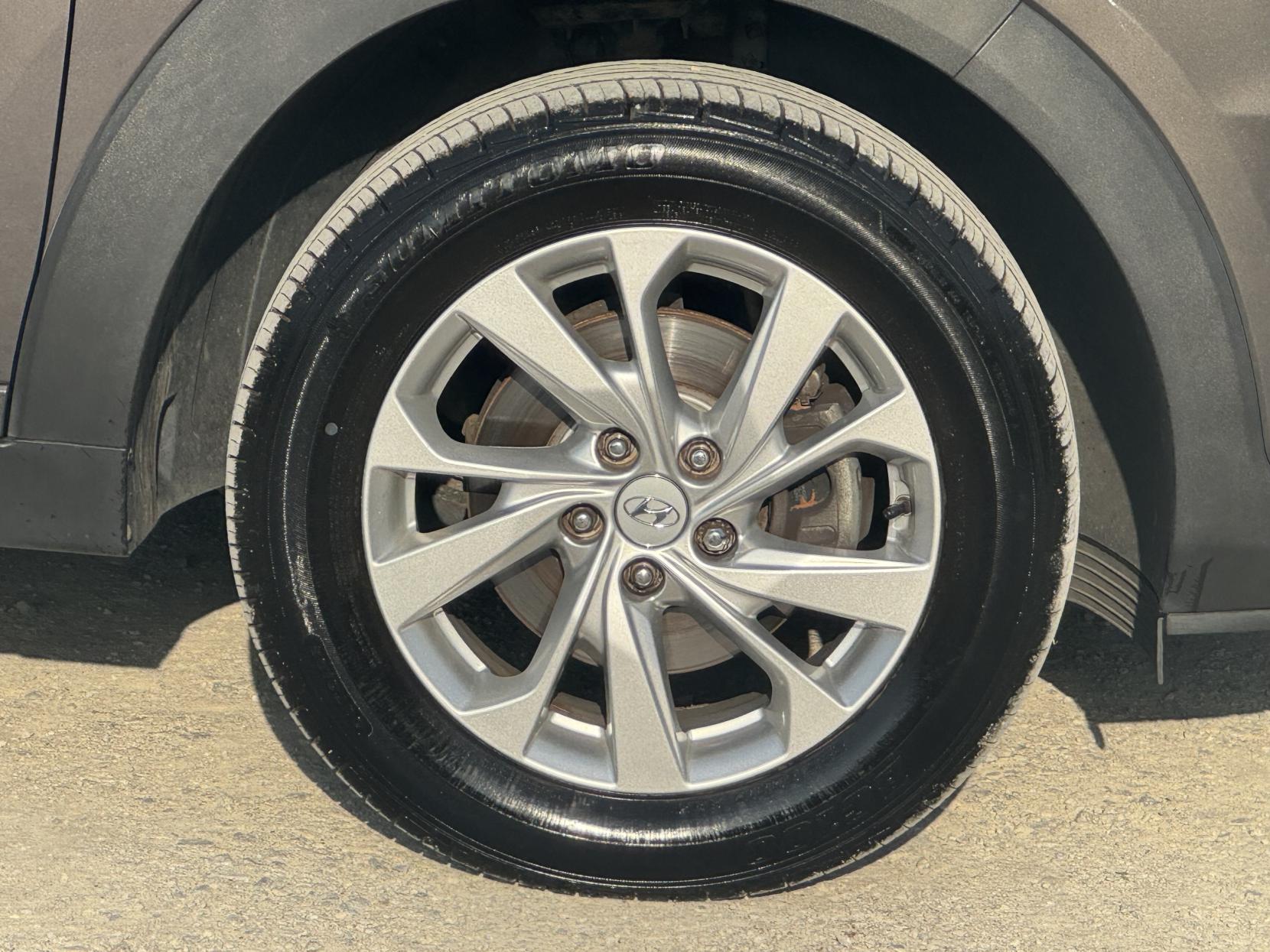 Hyundai TUCSON 1.6 GDi SE Nav SUV 5dr Petrol Manual Euro 6 (s/s) (132 ps)