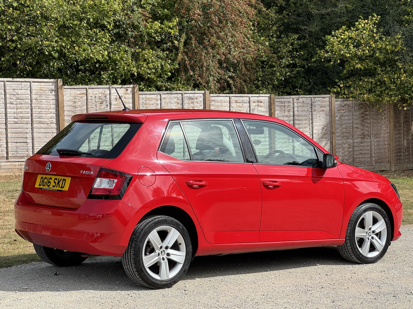 Skoda Fabia 1.2 TSI SE L Hatchback 5dr Petrol Manual Euro 6 (s/s) (110 ps)